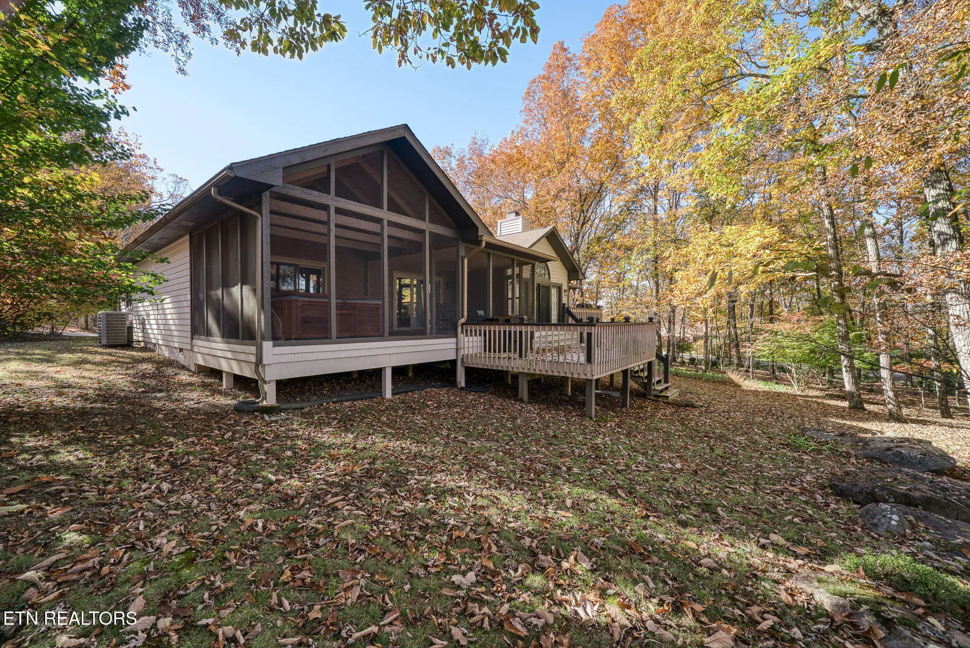 Property Slideshow image 32 of 39 | 128 lisa ln, Crossville, TN, 38558