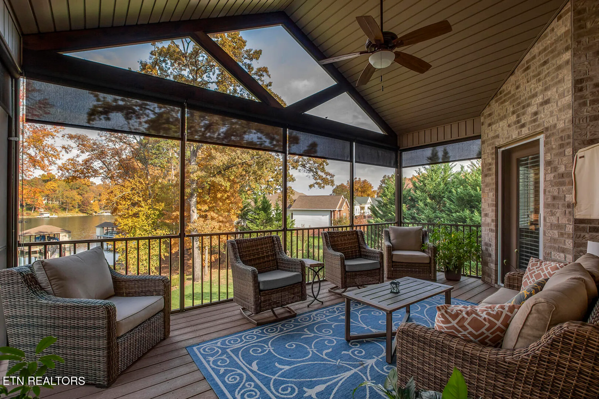 Property Slideshow image 16 of 60 | 211 chickasaw ln, Loudon, TN, 37774