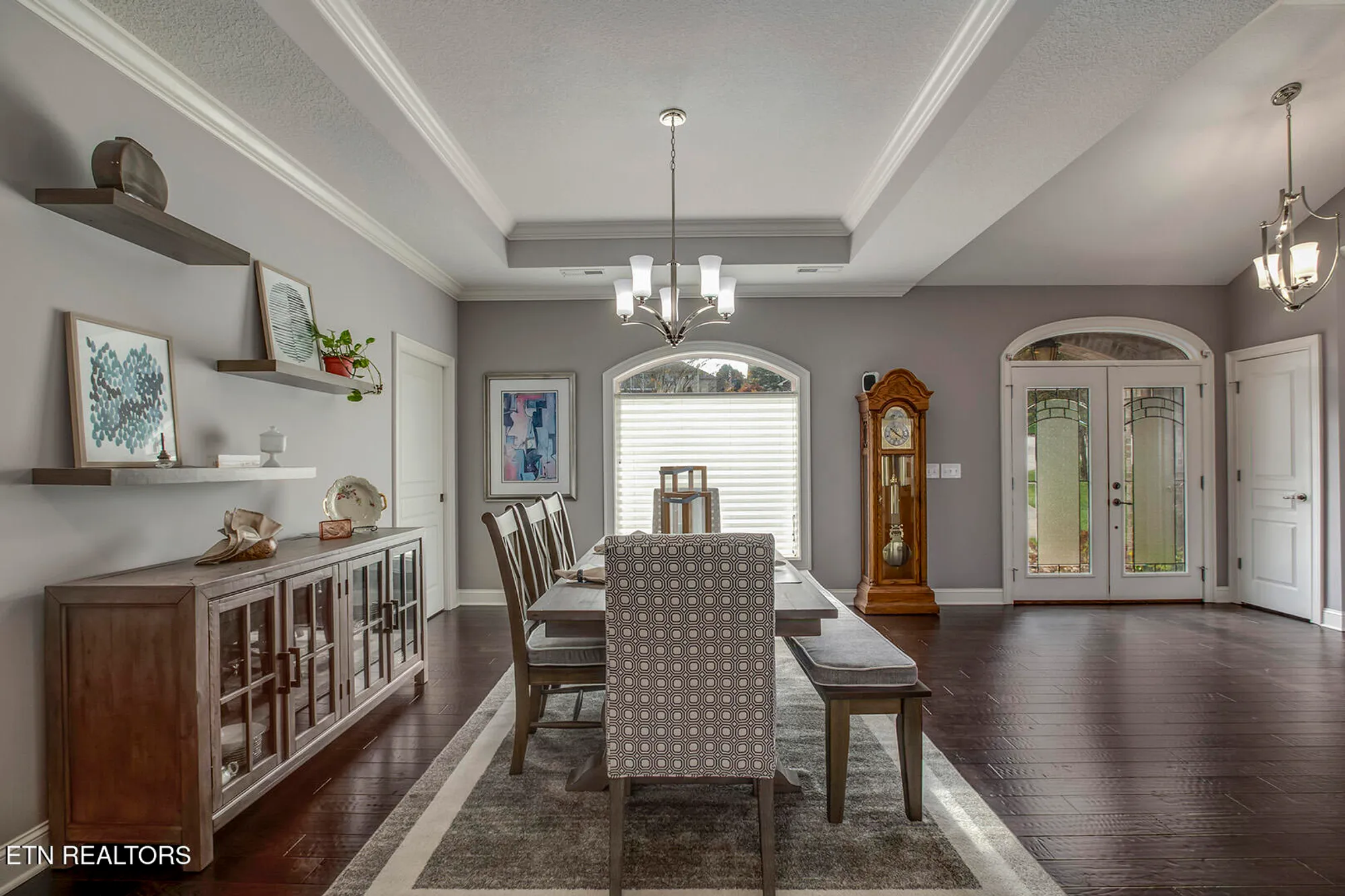 Property Slideshow image 21 of 60 | 211 chickasaw ln, Loudon, TN, 37774