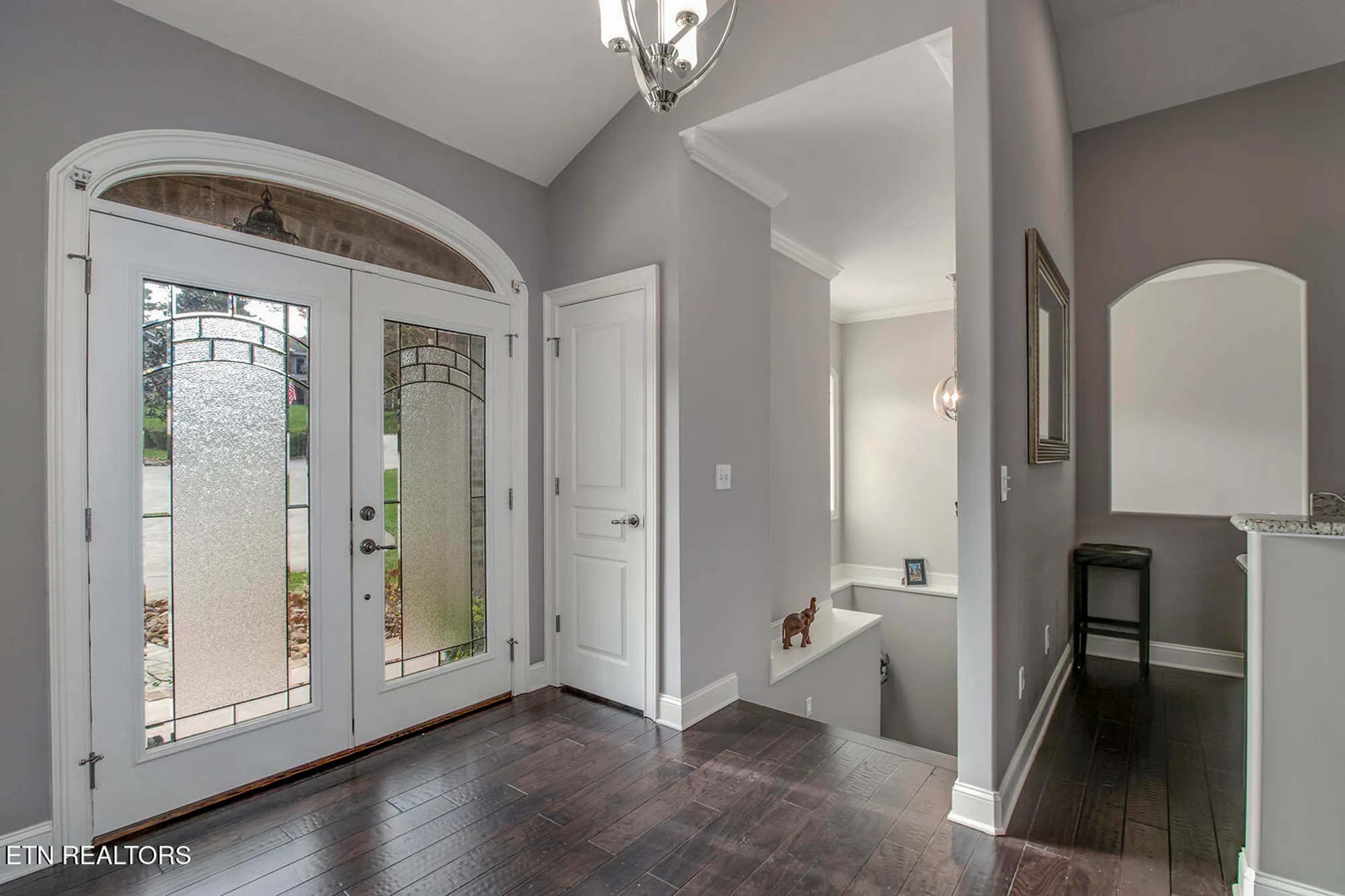 Property Slideshow image 34 of 60 | 211 chickasaw ln, Loudon, TN, 37774