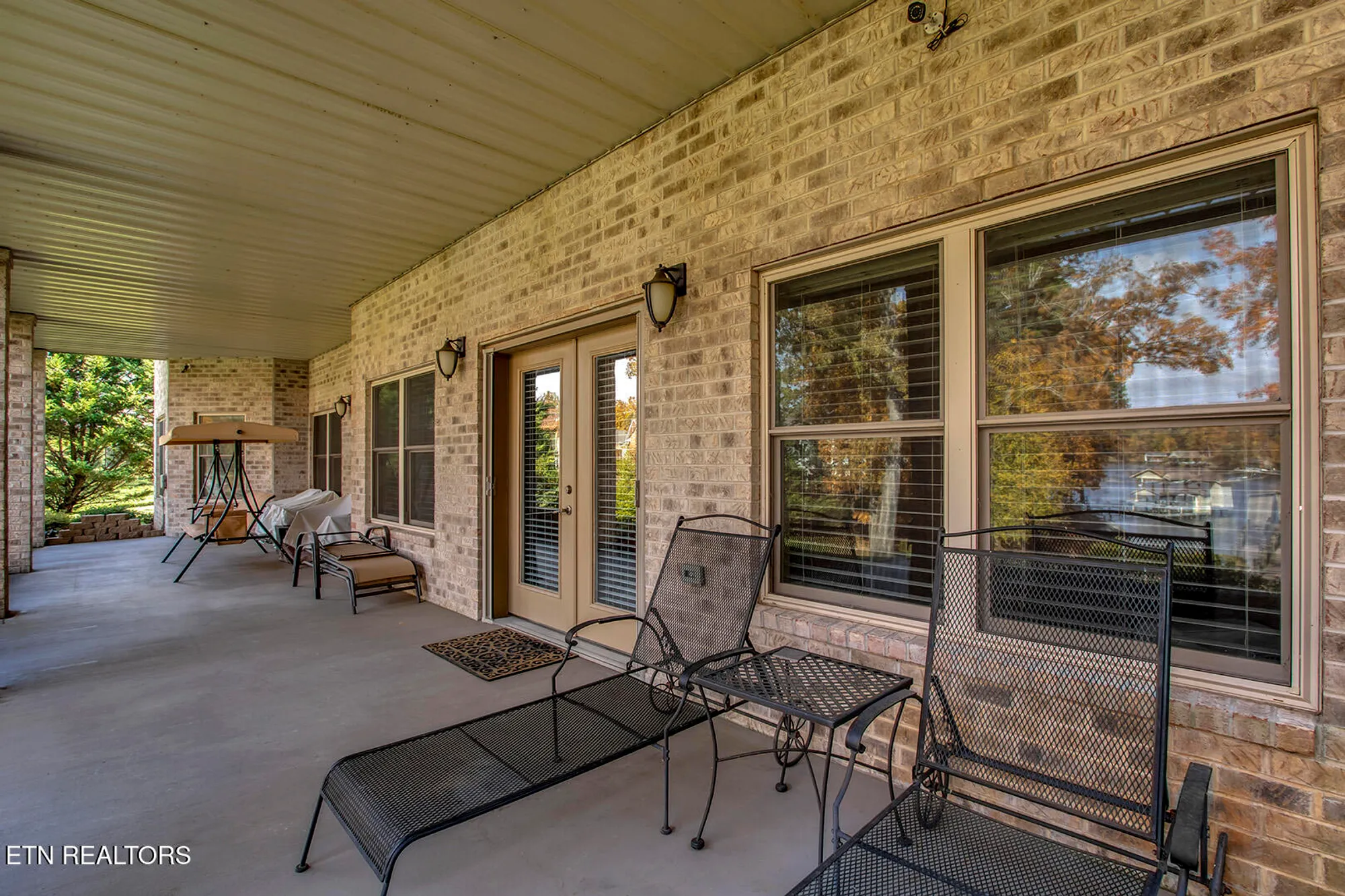 Property Slideshow image 38 of 60 | 211 chickasaw ln, Loudon, TN, 37774