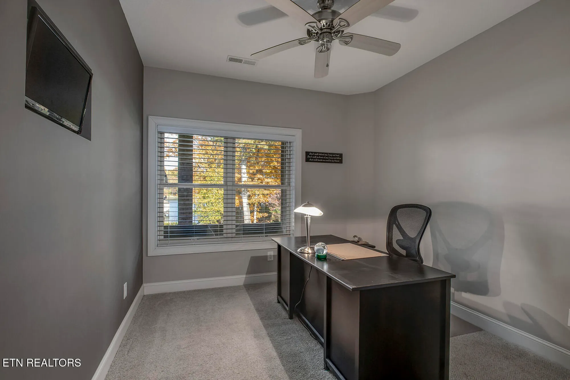 Property Slideshow image 46 of 60 | 211 chickasaw ln, Loudon, TN, 37774