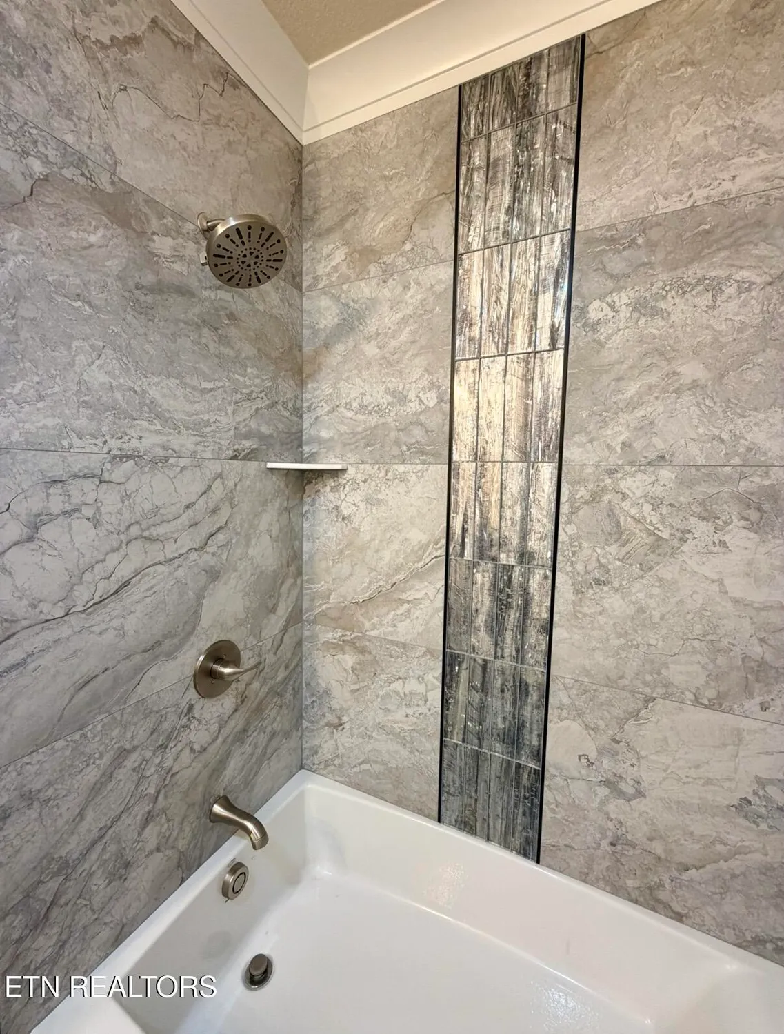 Property Slideshow image 32 of 33 | 414 beachwood dr, Crossville, TN, 38558