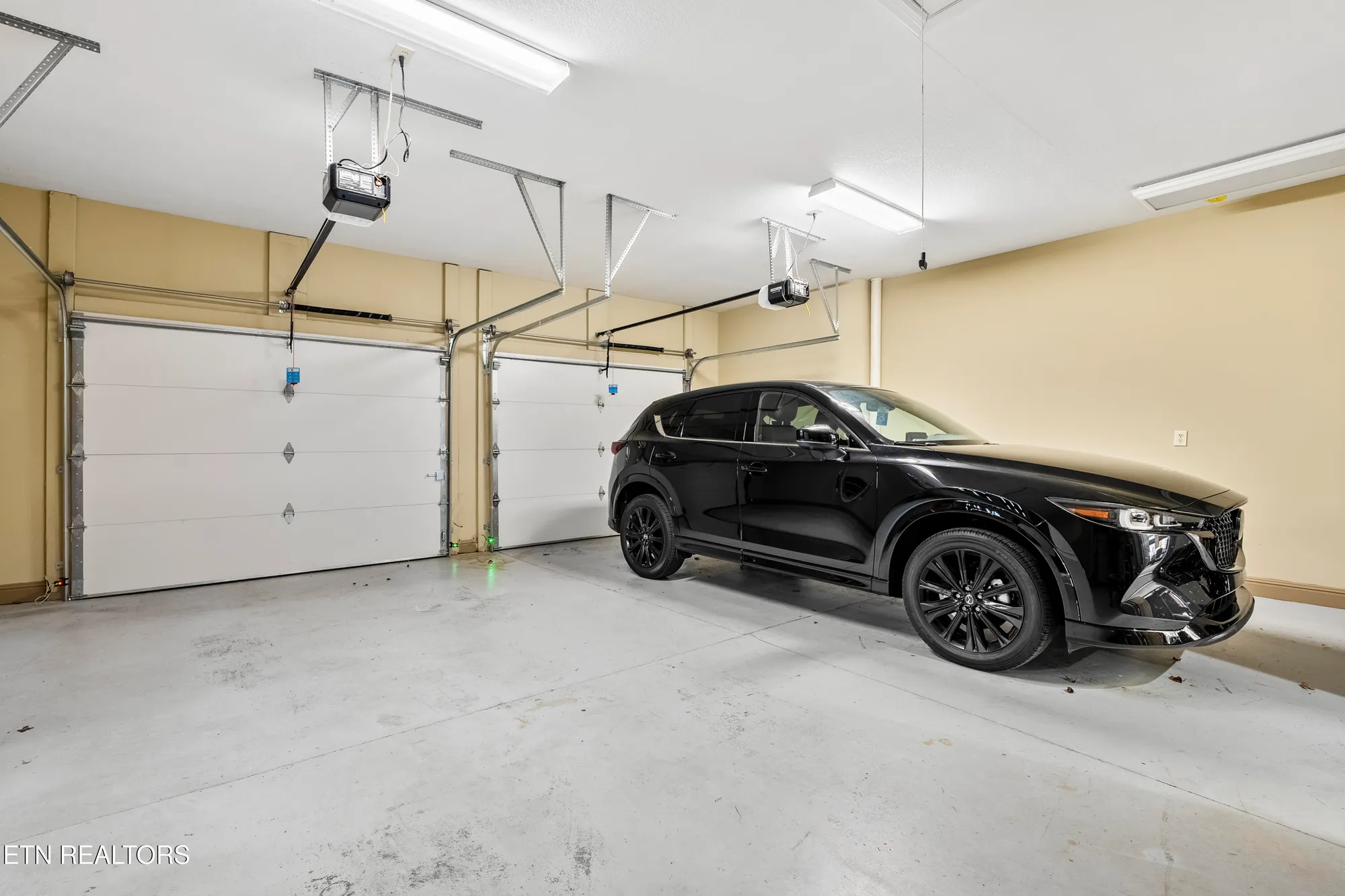 Property Slideshow image 44 of 50 | 230 big water dr, Vonore, TN, 37885