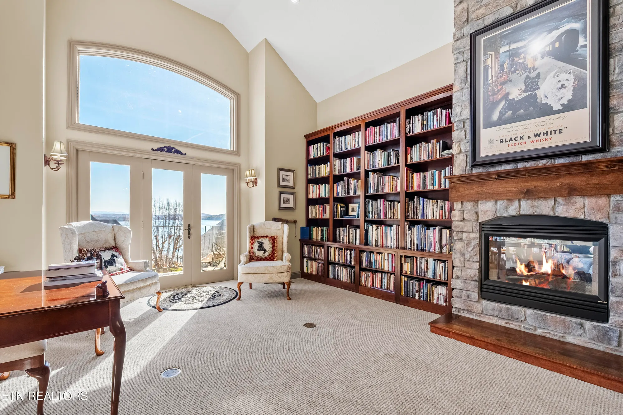 Property Slideshow image 10 of 50 | 230 big water dr, Vonore, TN, 37885