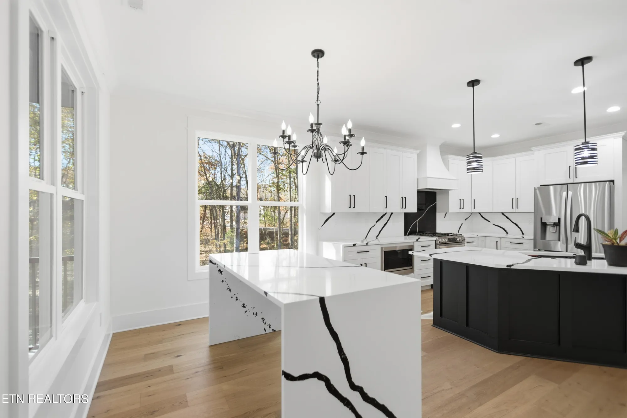 Property Slideshow image 14 of 51 | 256 elohi way, Loudon, TN, 37774