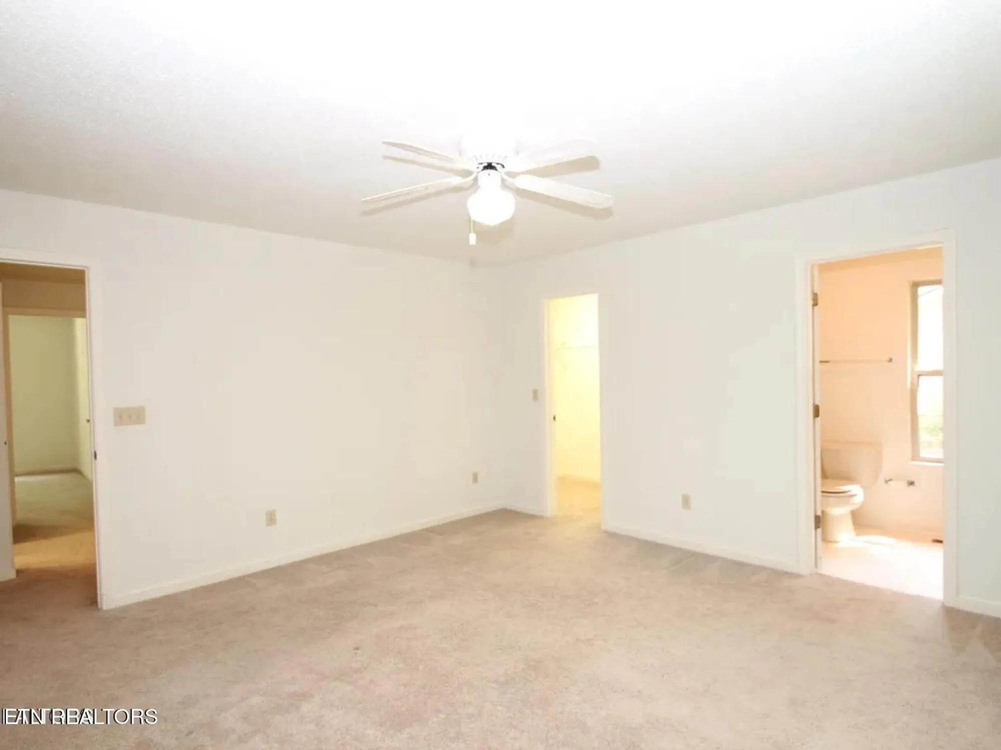 Property Slideshow image 5 of 29 | 119 anglewood dr, Crossville, TN, 38558