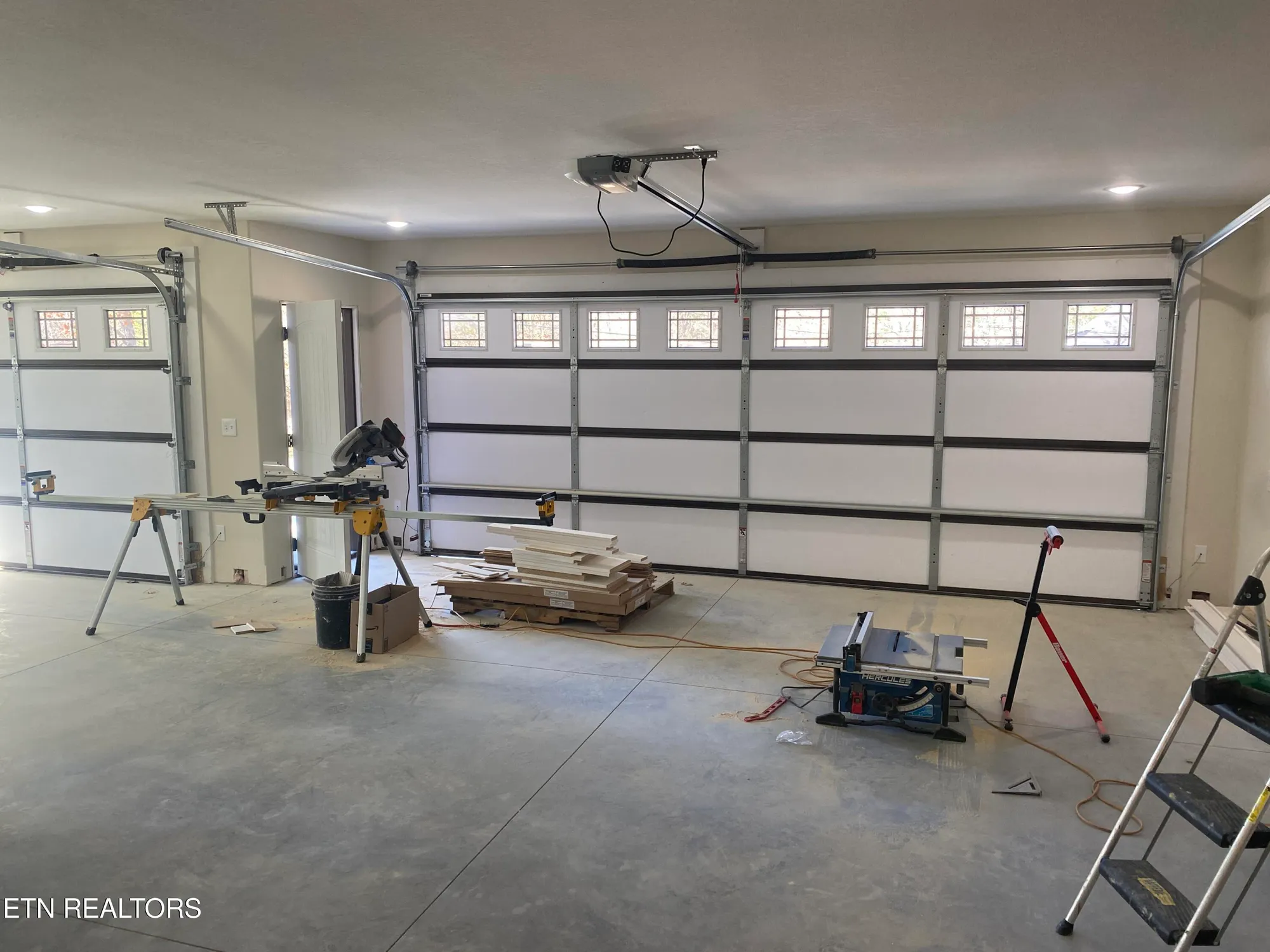 Property Slideshow image 28 of 31 | 140 windsor rd, Crossville, TN, 38558