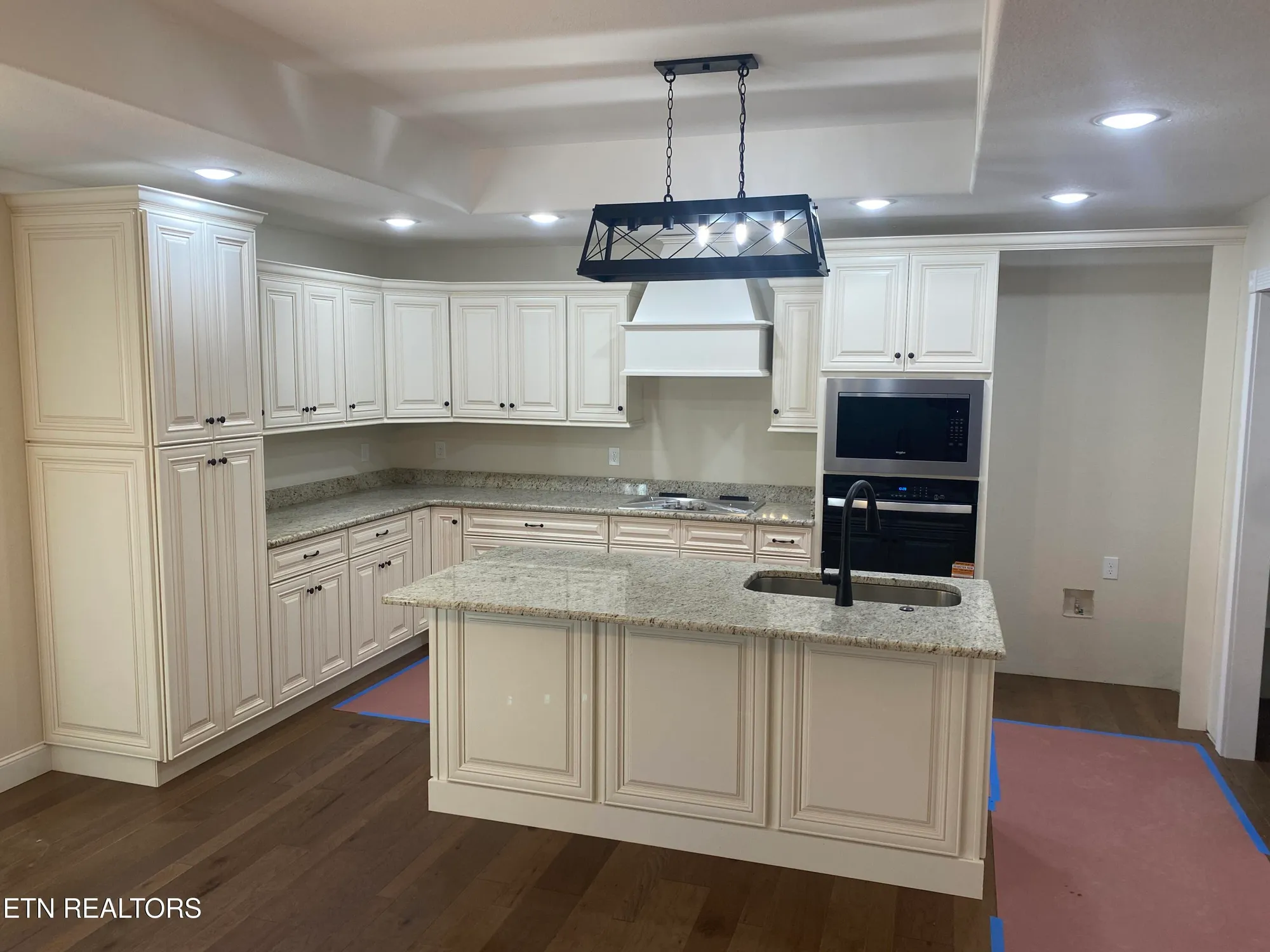 Property Slideshow image 13 of 31 | 140 windsor rd, Crossville, TN, 38558