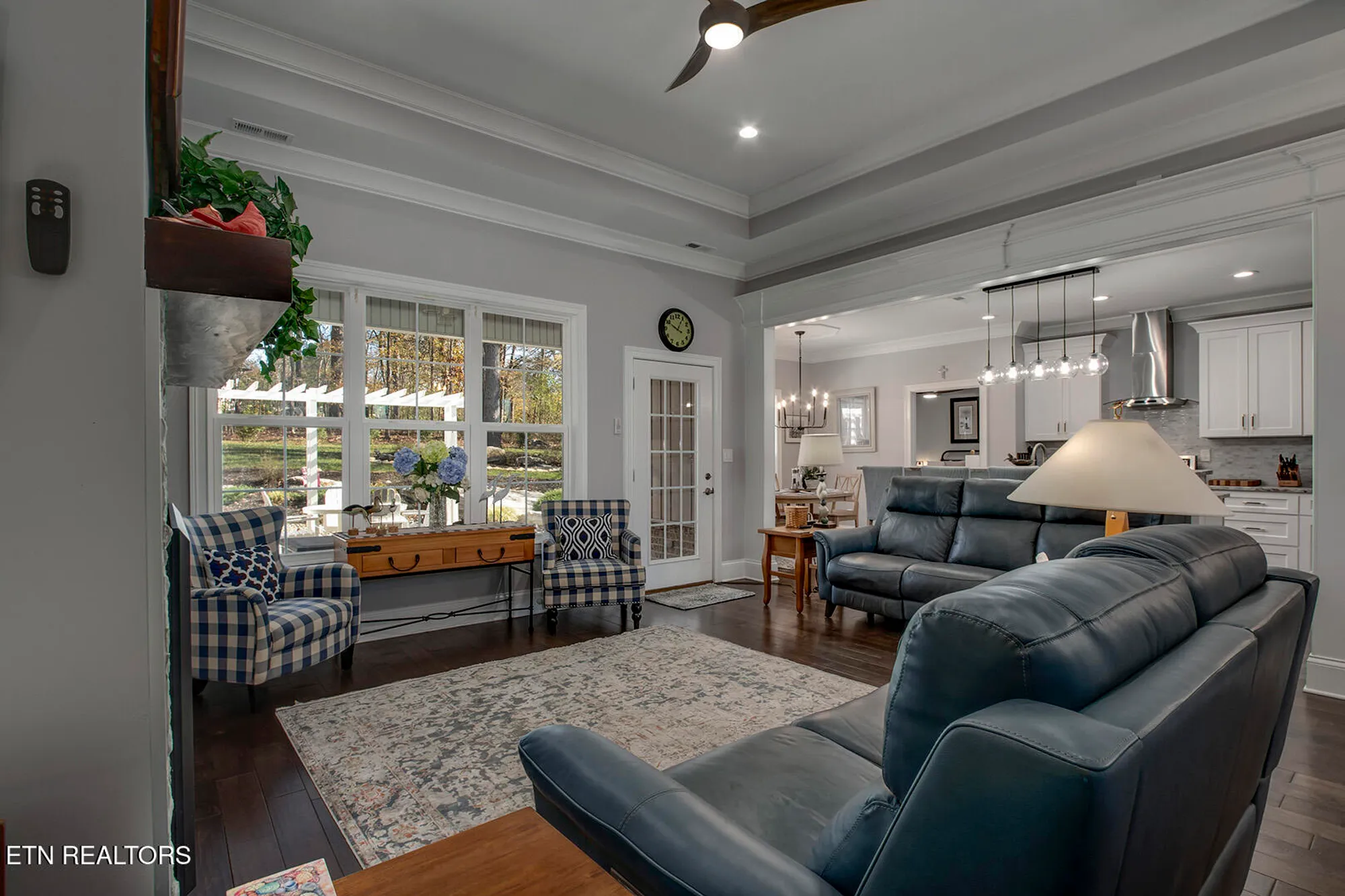 Property Slideshow image 8 of 47 | 101 inagehi way, Loudon, TN, 37774