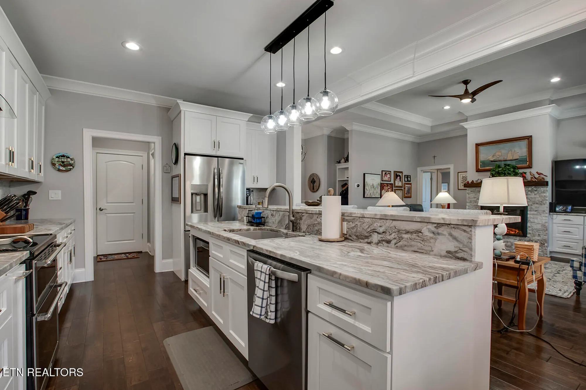 Property Slideshow image 11 of 47 | 101 inagehi way, Loudon, TN, 37774