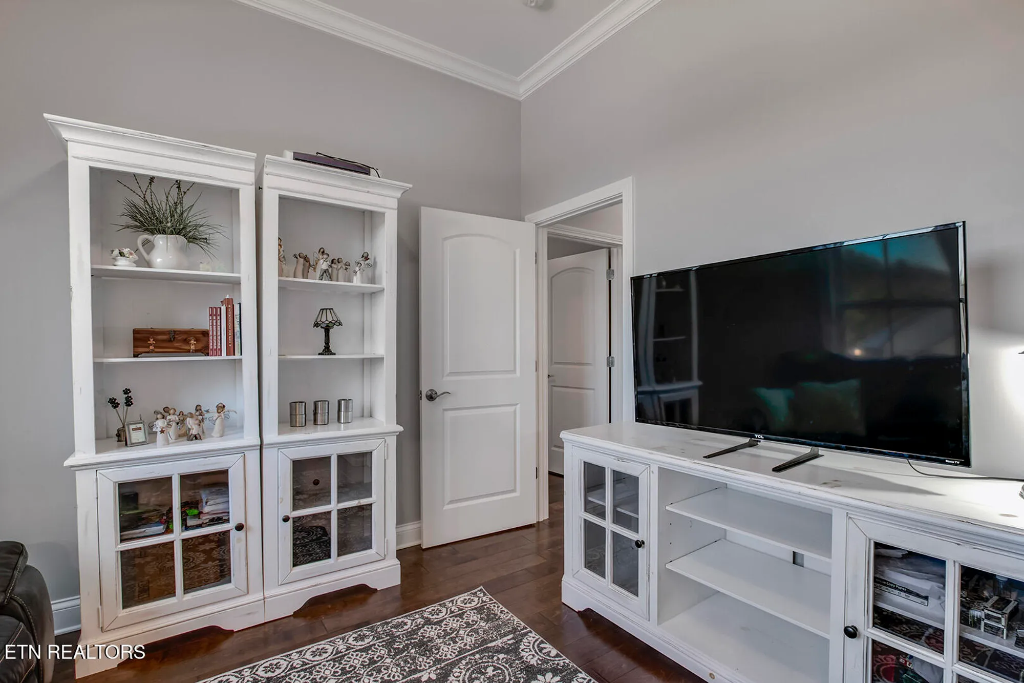 Property Slideshow image 30 of 47 | 101 inagehi way, Loudon, TN, 37774