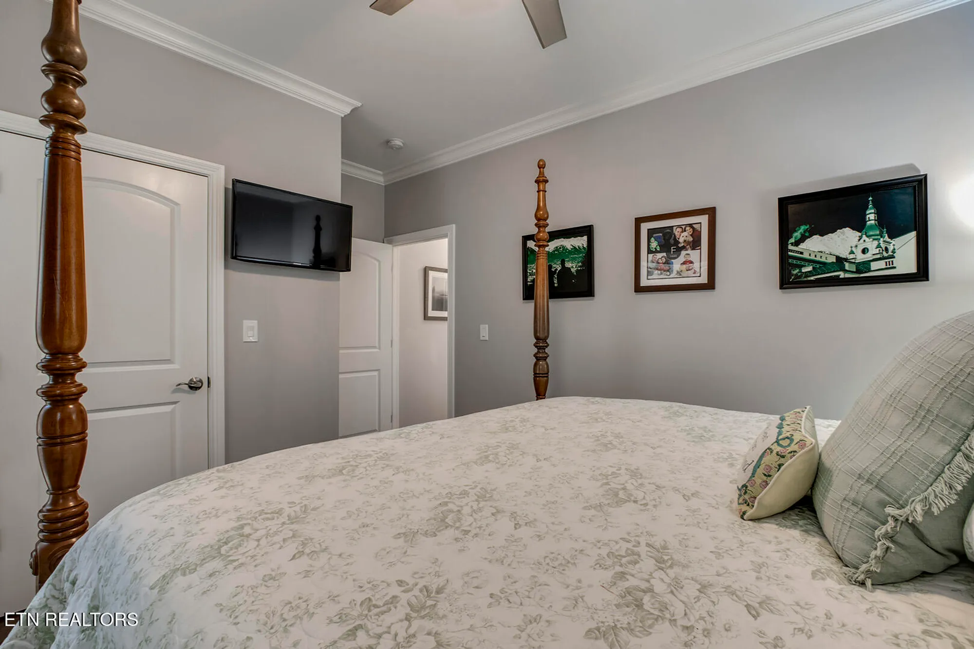 Property Slideshow image 37 of 47 | 101 inagehi way, Loudon, TN, 37774