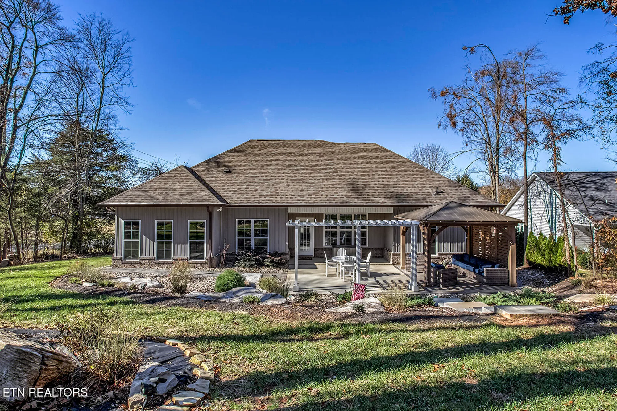 Property Slideshow image 44 of 47 | 101 inagehi way, Loudon, TN, 37774