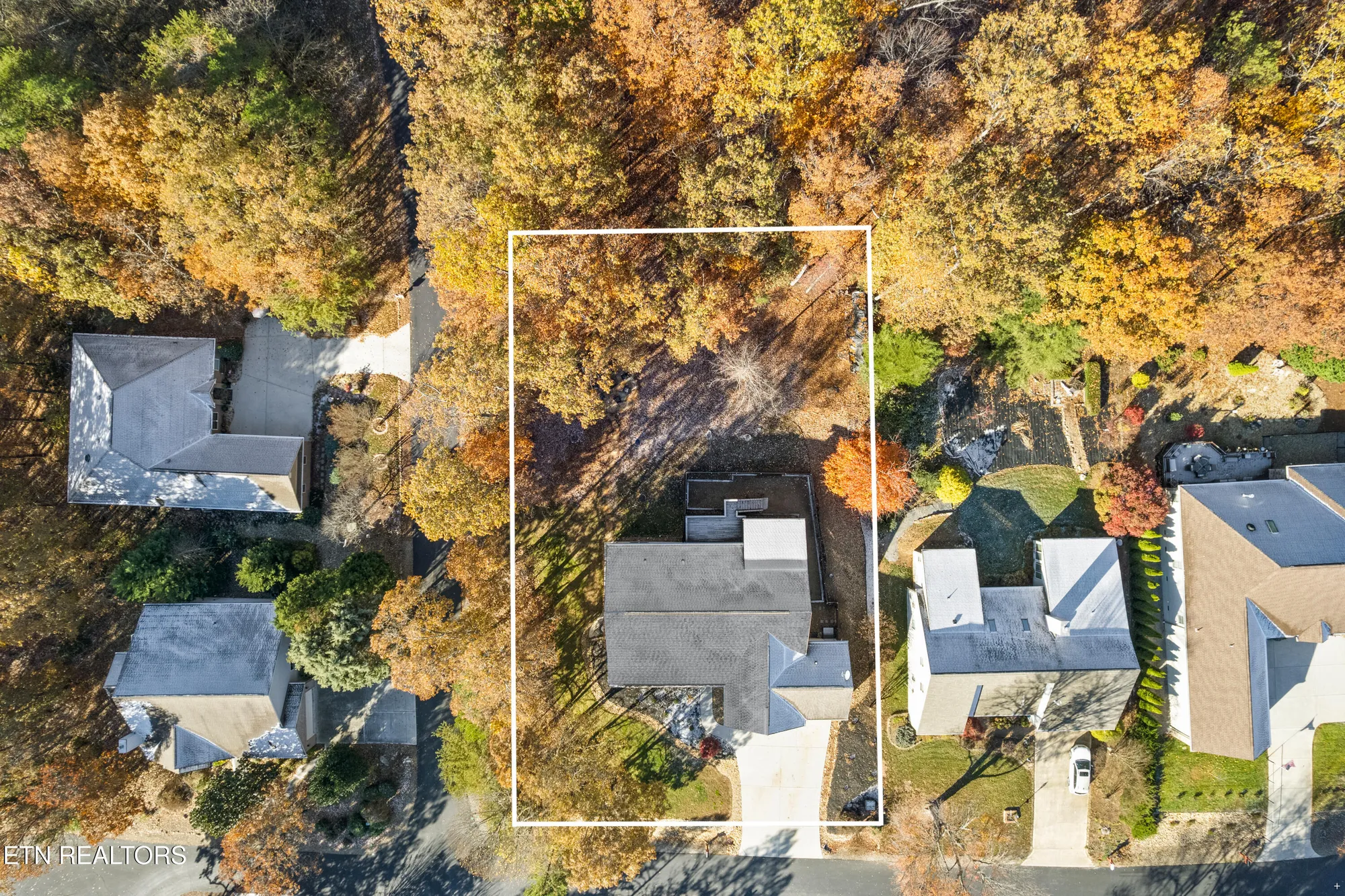 Property Slideshow image 48 of 56 | 280 coyatee dr, Loudon, TN, 37774