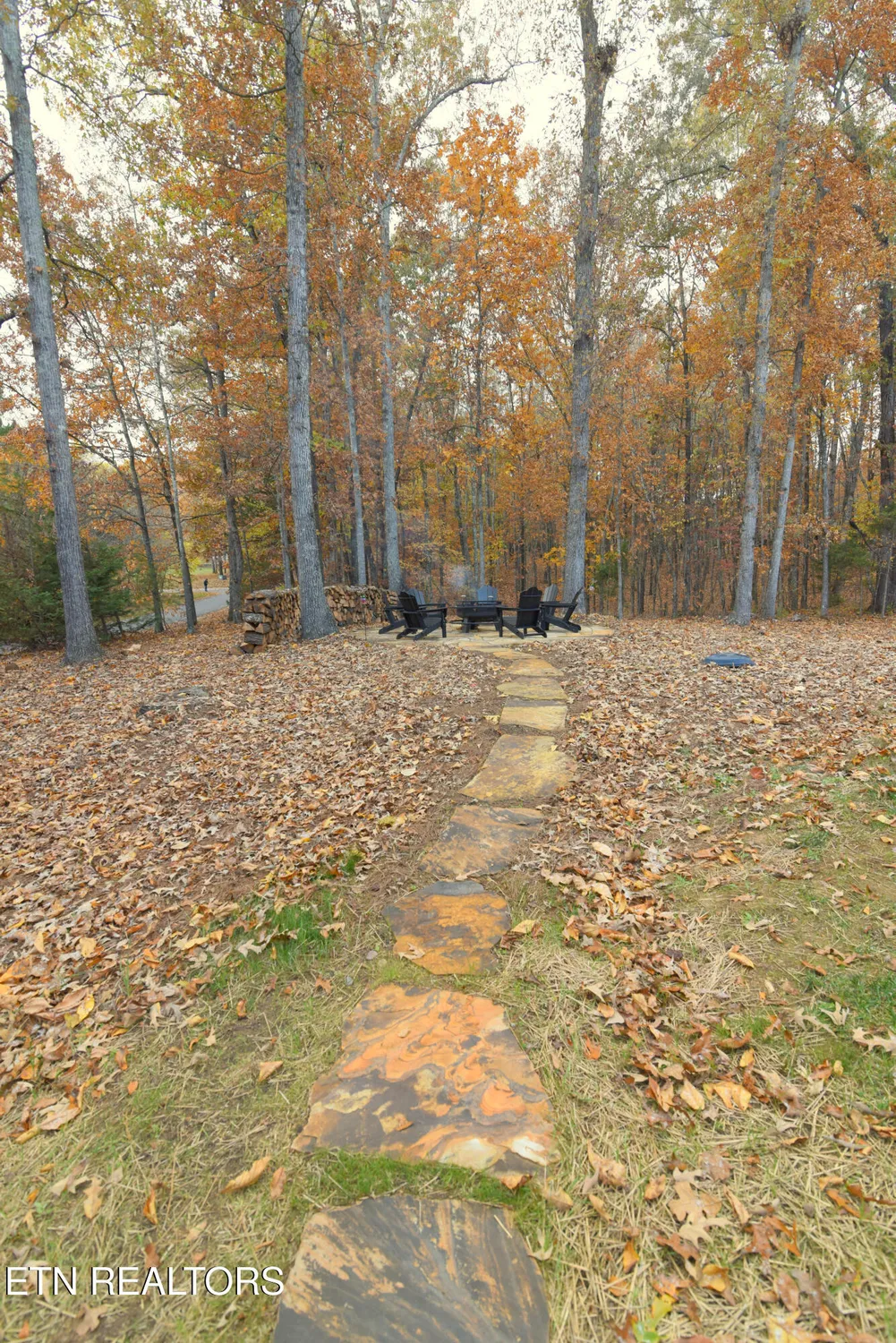 Property Slideshow image 42 of 56 | 280 coyatee dr, Loudon, TN, 37774