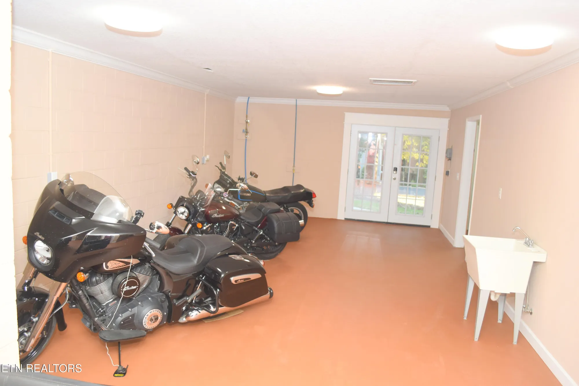 Property Slideshow image 36 of 56 | 280 coyatee dr, Loudon, TN, 37774