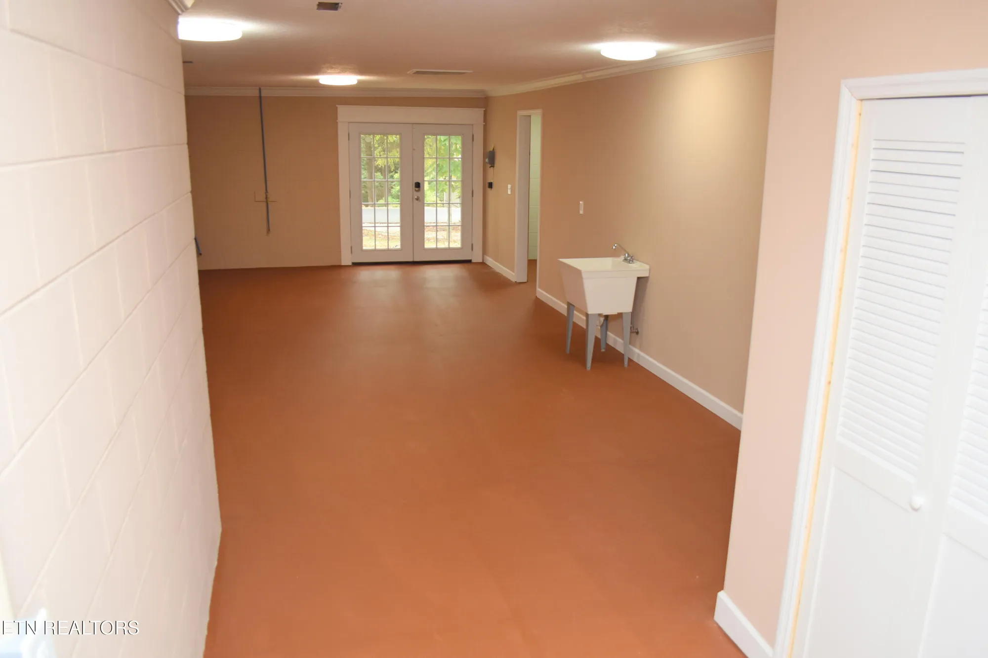 Property Slideshow image 33 of 56 | 280 coyatee dr, Loudon, TN, 37774