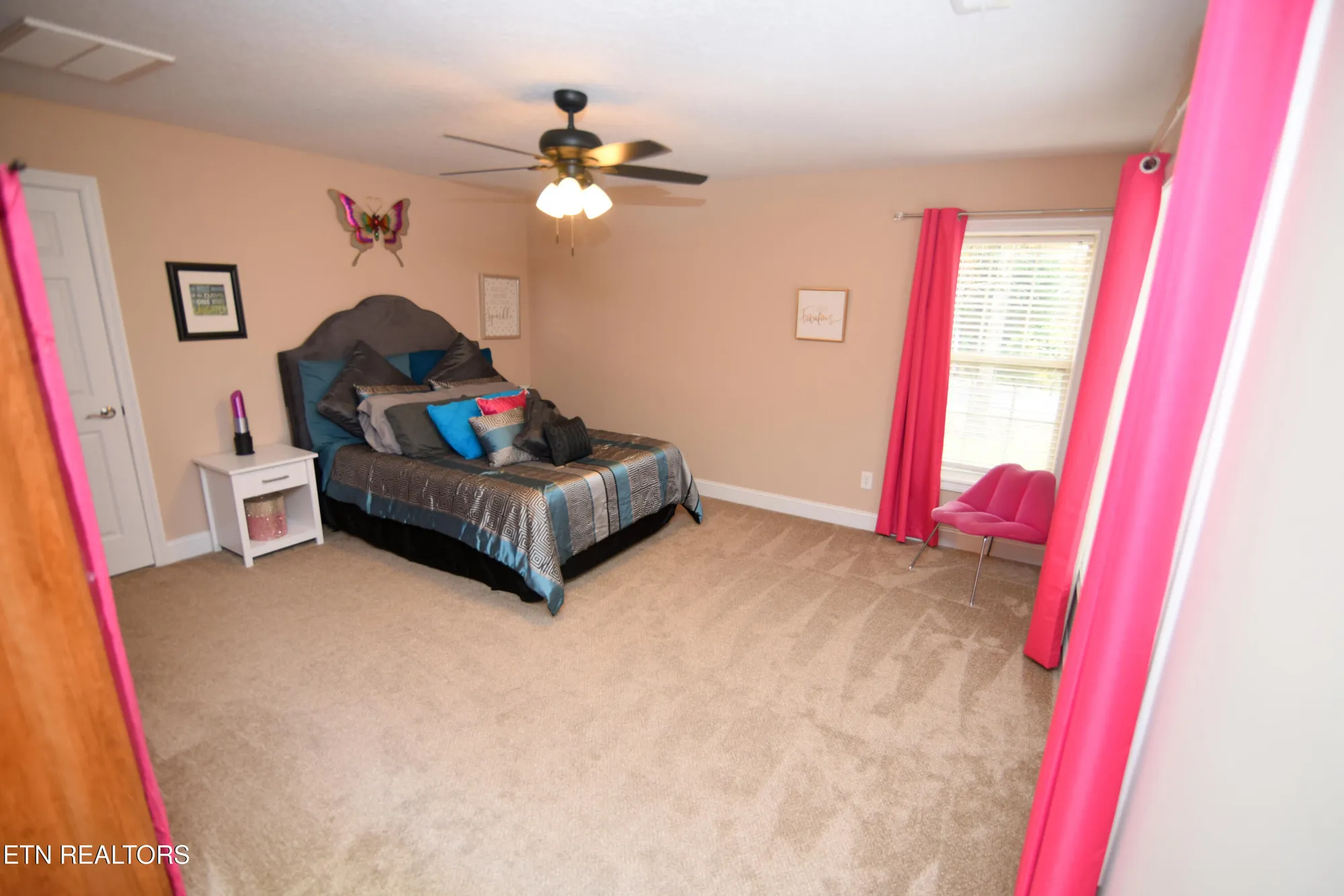 Property Slideshow image 24 of 56 | 280 coyatee dr, Loudon, TN, 37774