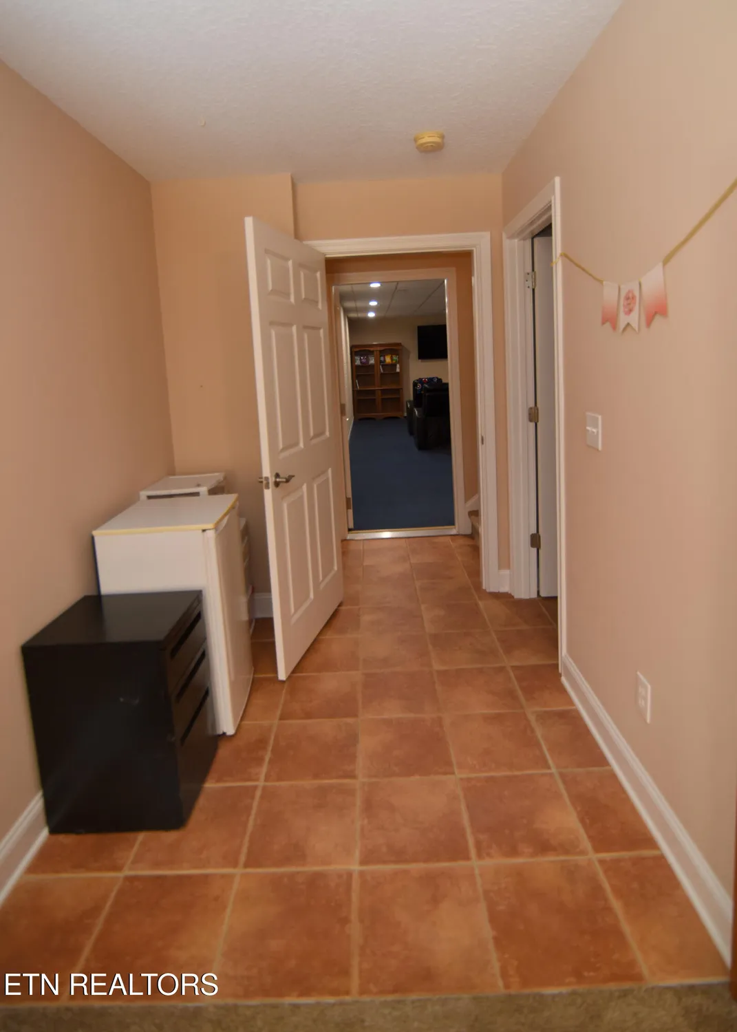 Property Slideshow image 26 of 56 | 280 coyatee dr, Loudon, TN, 37774