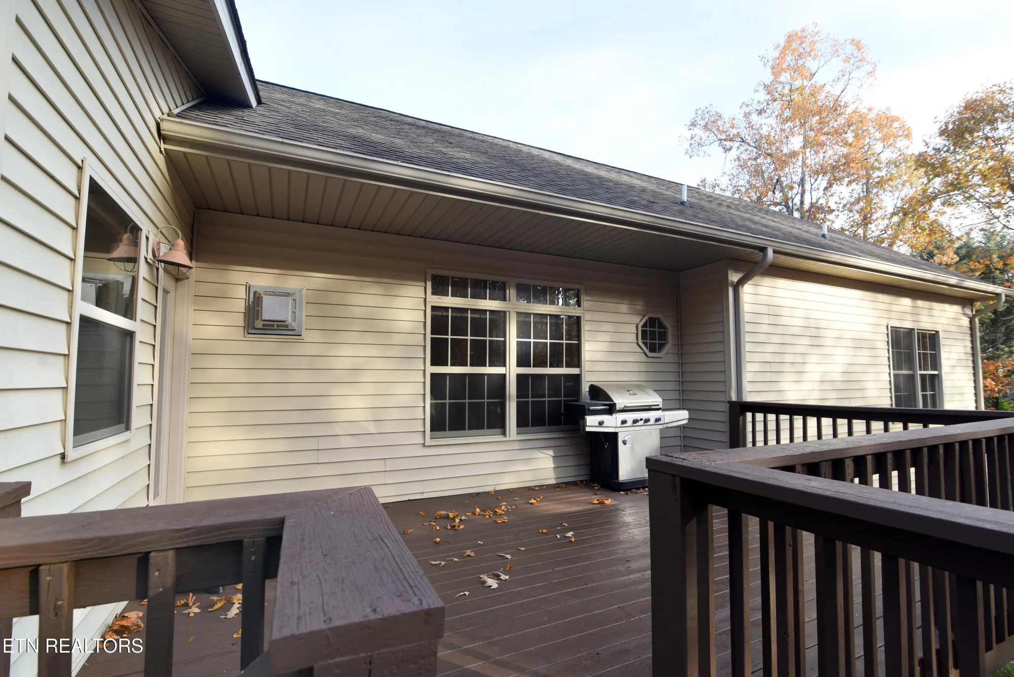 Property Slideshow image 38 of 56 | 280 coyatee dr, Loudon, TN, 37774