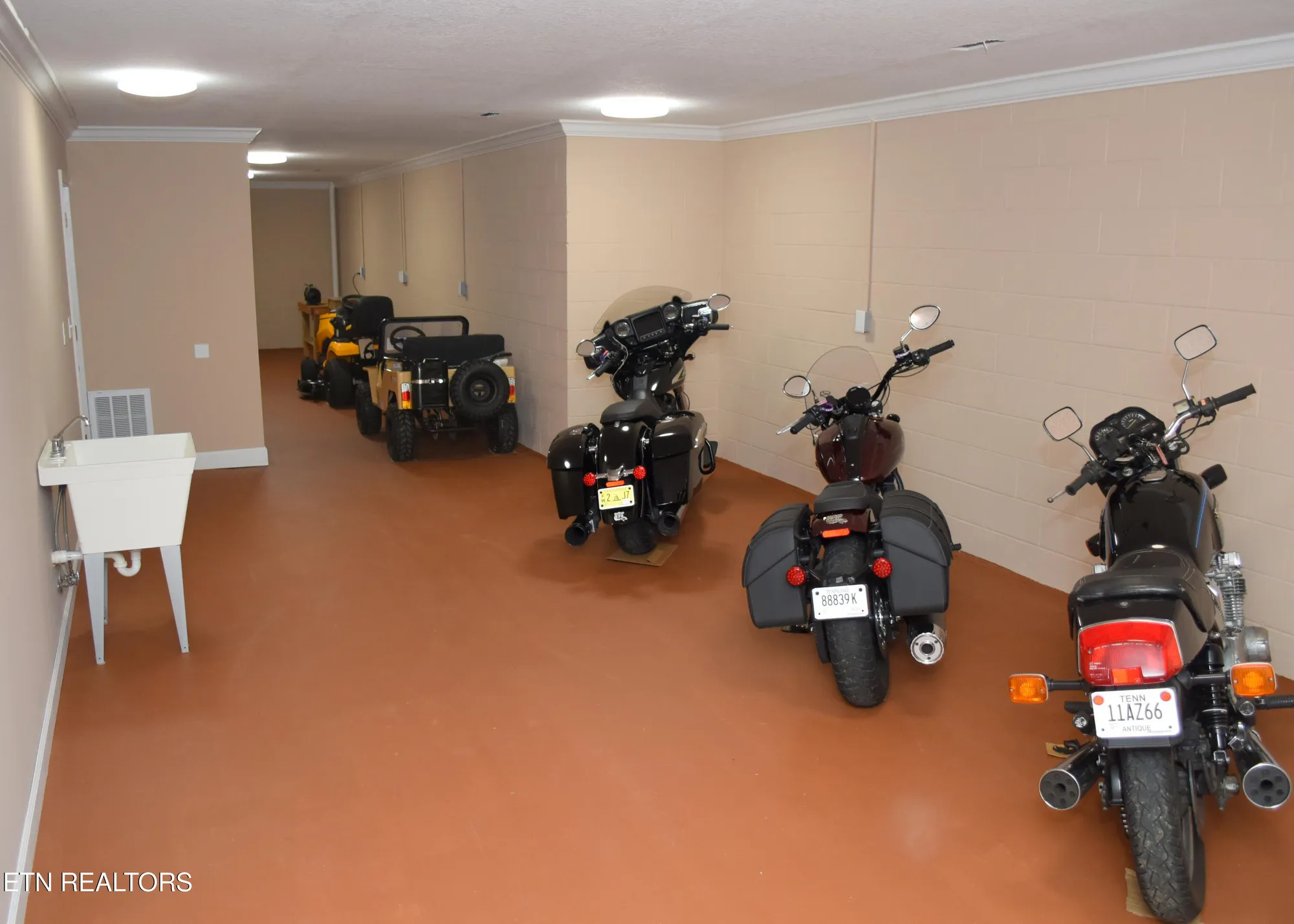 Property Slideshow image 37 of 56 | 280 coyatee dr, Loudon, TN, 37774