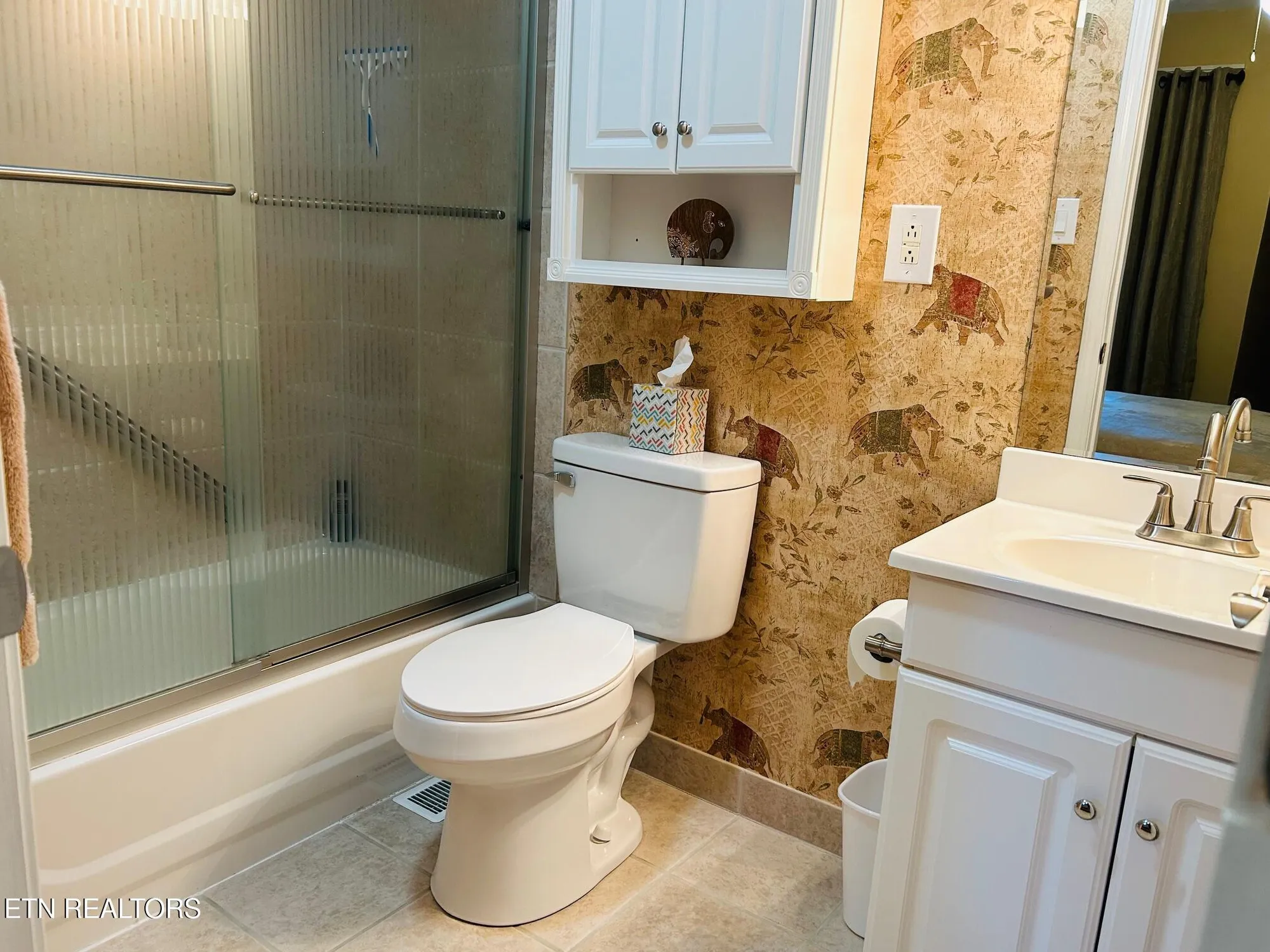 Property Slideshow image 20 of 40 | 7 lakeshore cir unit 141, Crossville, TN, 38558