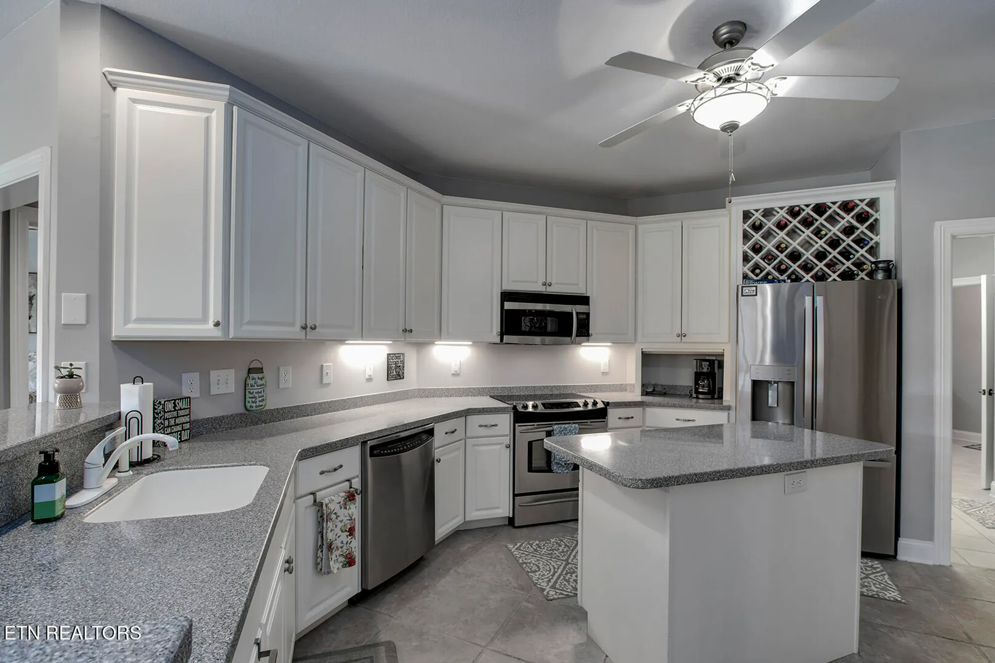 Property Slideshow image 23 of 62 | 104 greenfinch dr, Vonore, TN, 37885