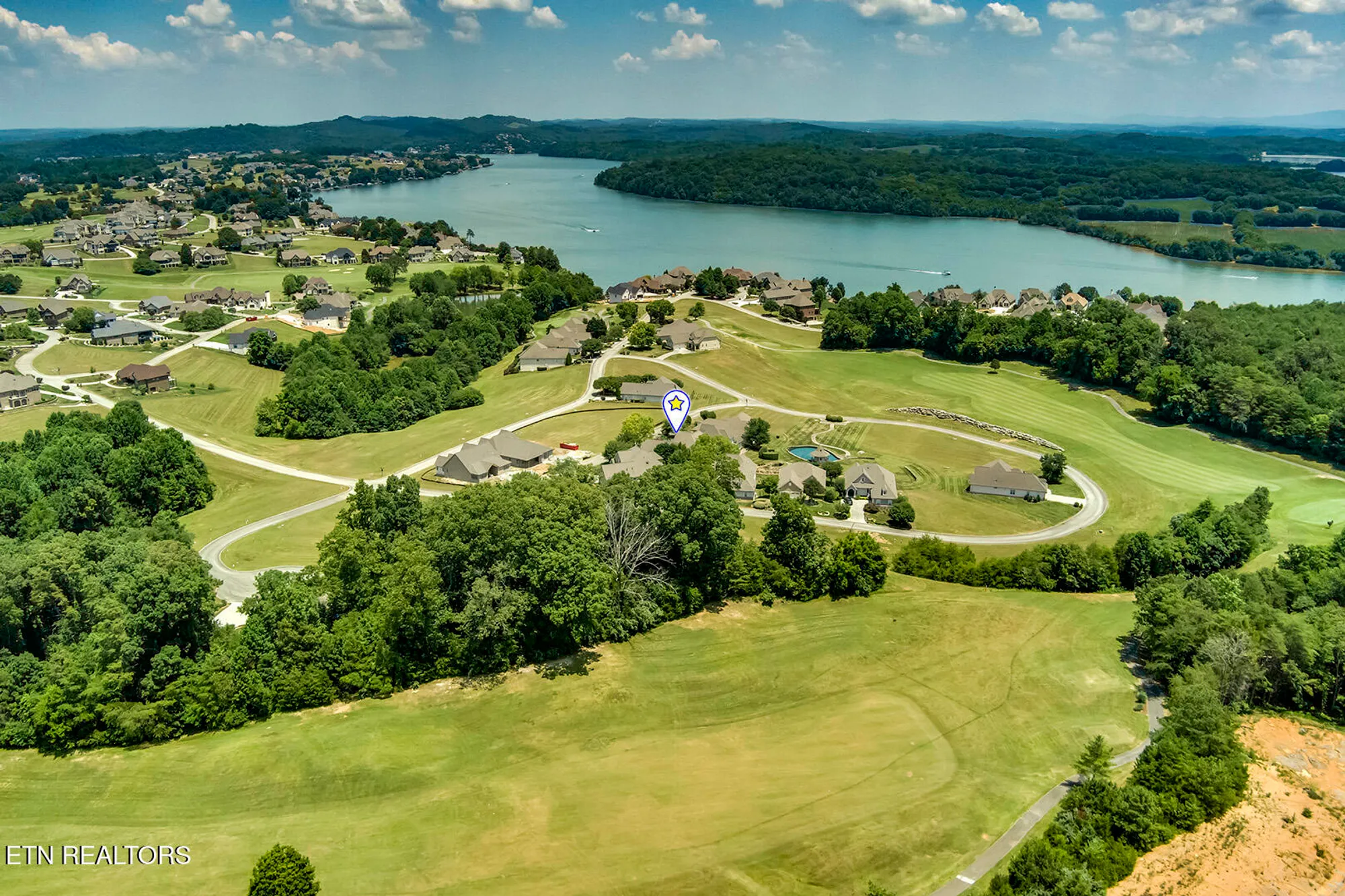 Property Slideshow image 58 of 62 | 104 greenfinch dr, Vonore, TN, 37885