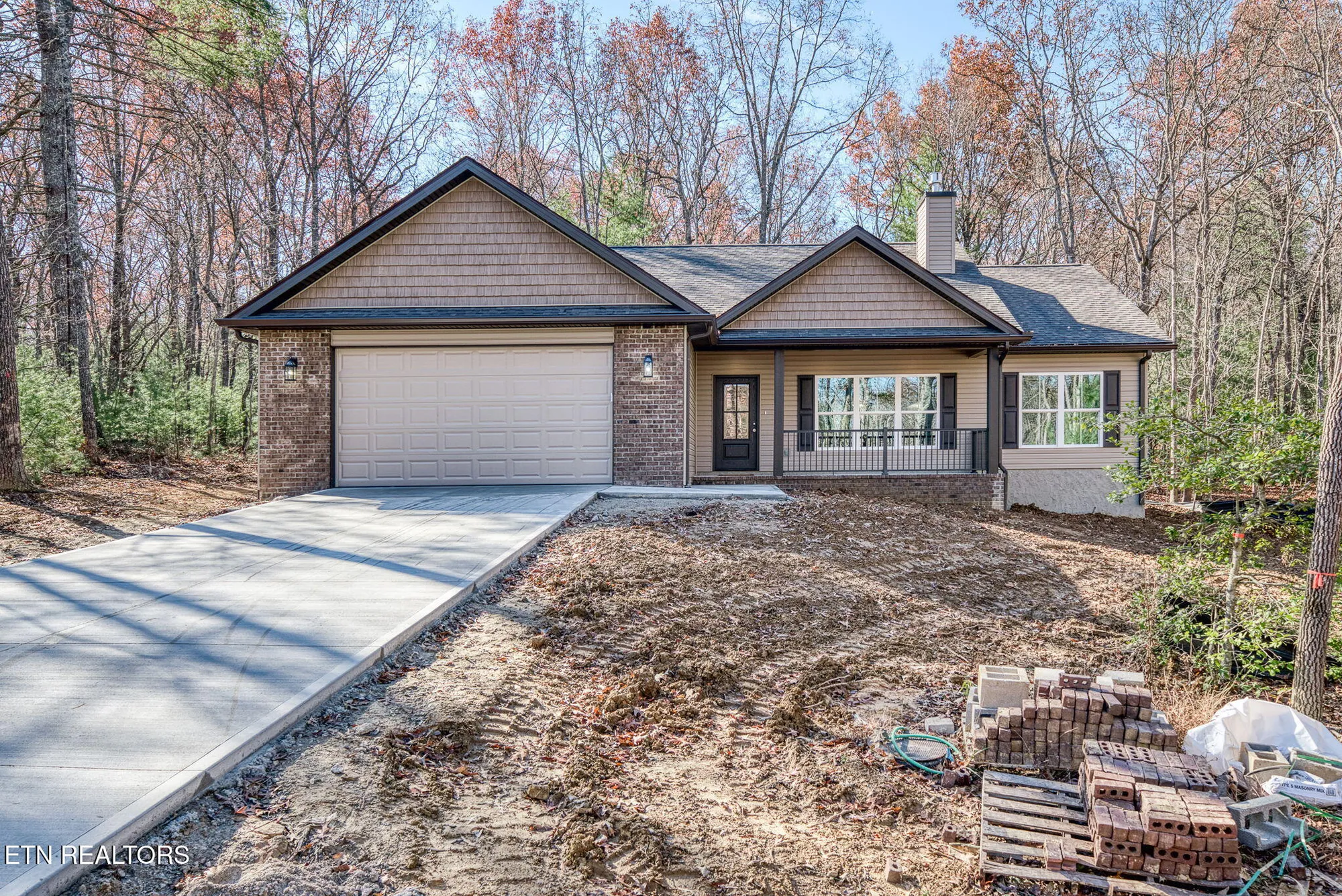 Property Slideshow image 1 of 37 | 149 dalefield loop, Crossville, TN, 38558