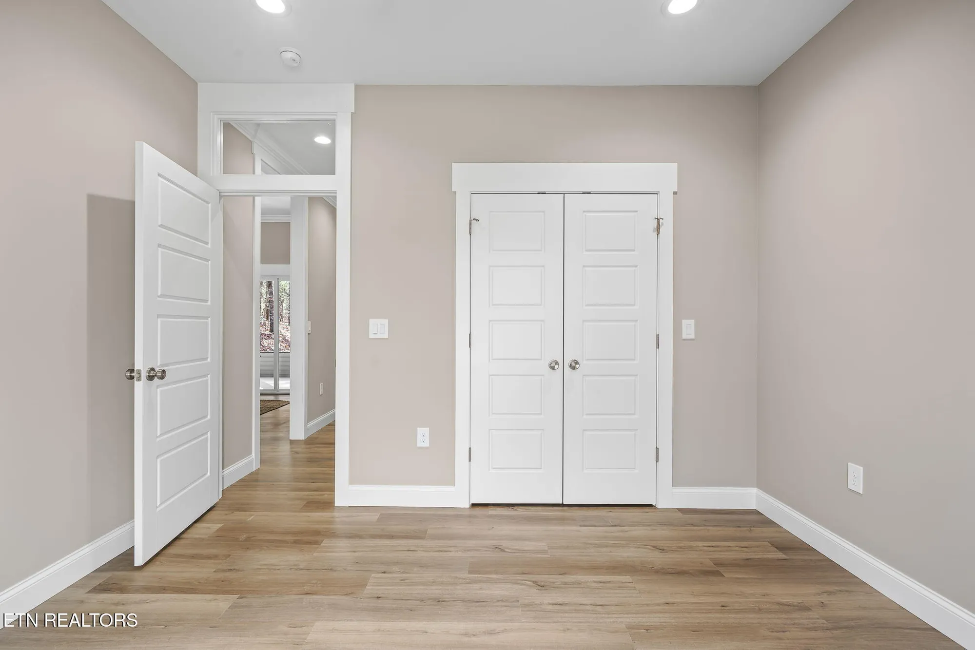 Property Slideshow image 29 of 37 | 149 dalefield loop, Crossville, TN, 38558