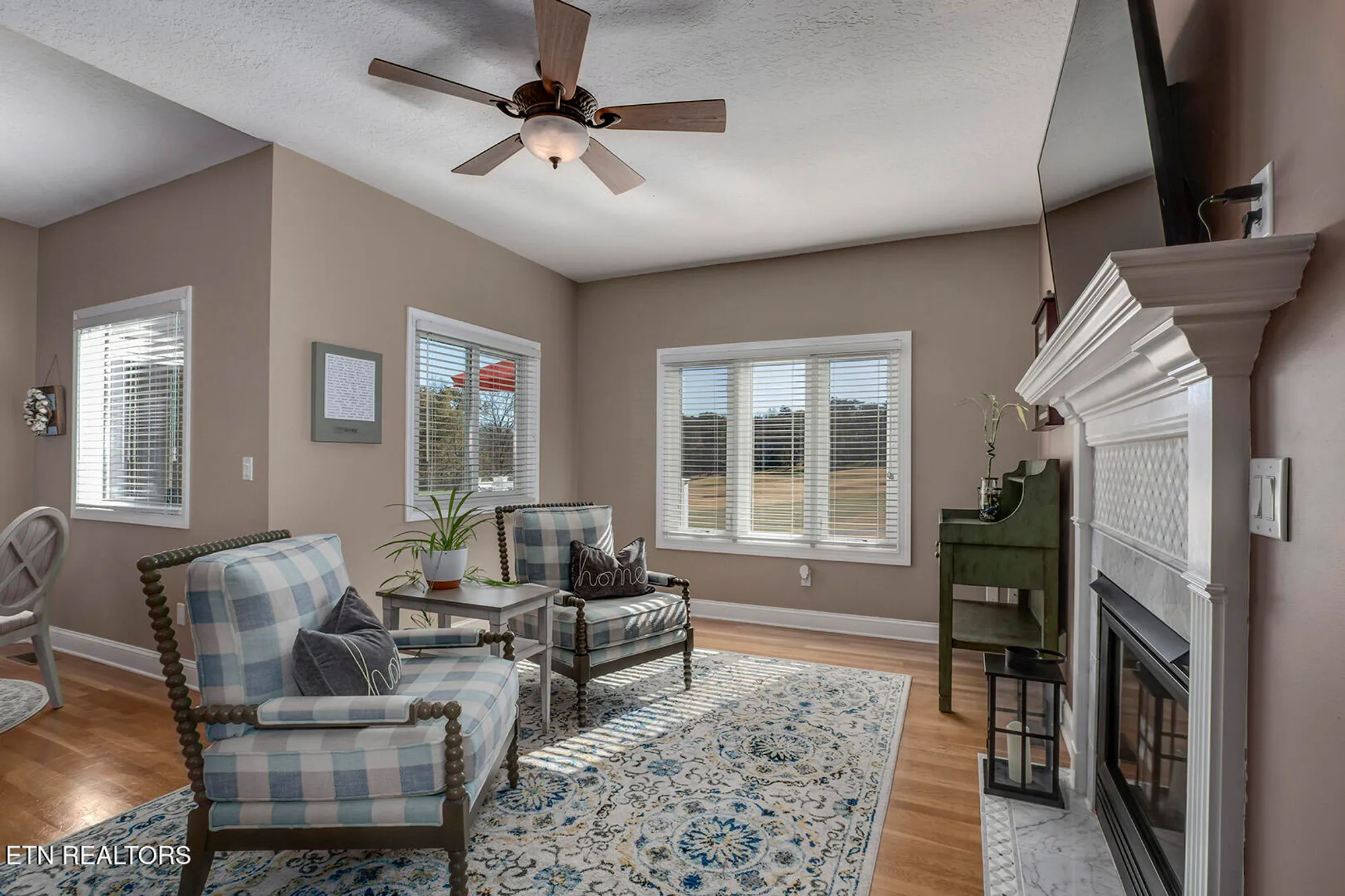 Property Slideshow image 21 of 60 | 130 daleyuhski way, Loudon, TN, 37774