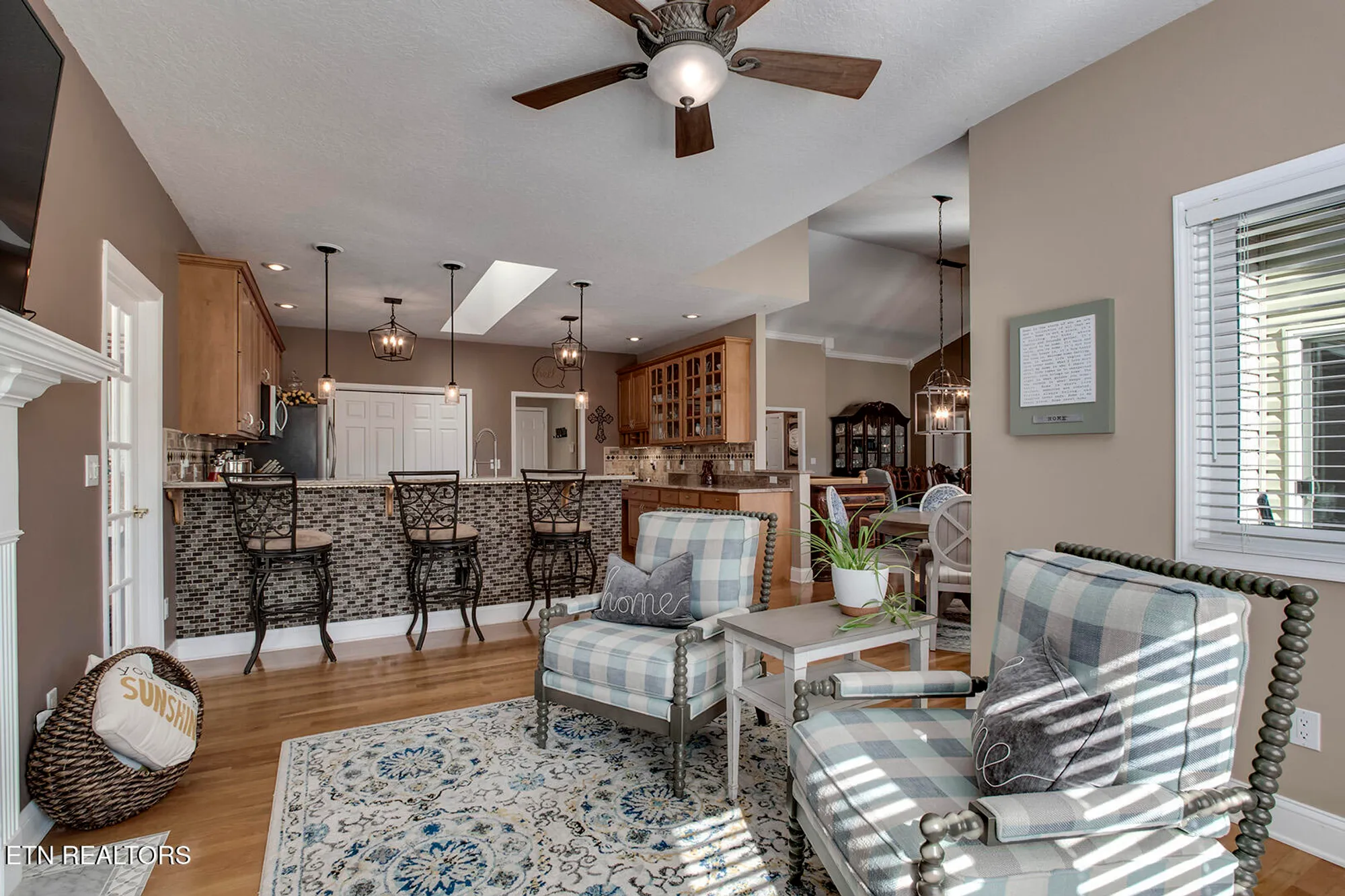 Property Slideshow image 22 of 60 | 130 daleyuhski way, Loudon, TN, 37774