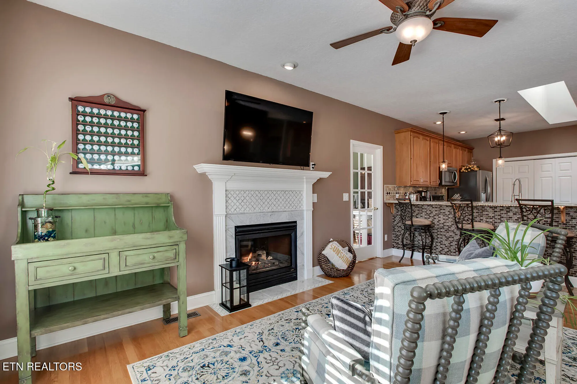 Property Slideshow image 23 of 60 | 130 daleyuhski way, Loudon, TN, 37774