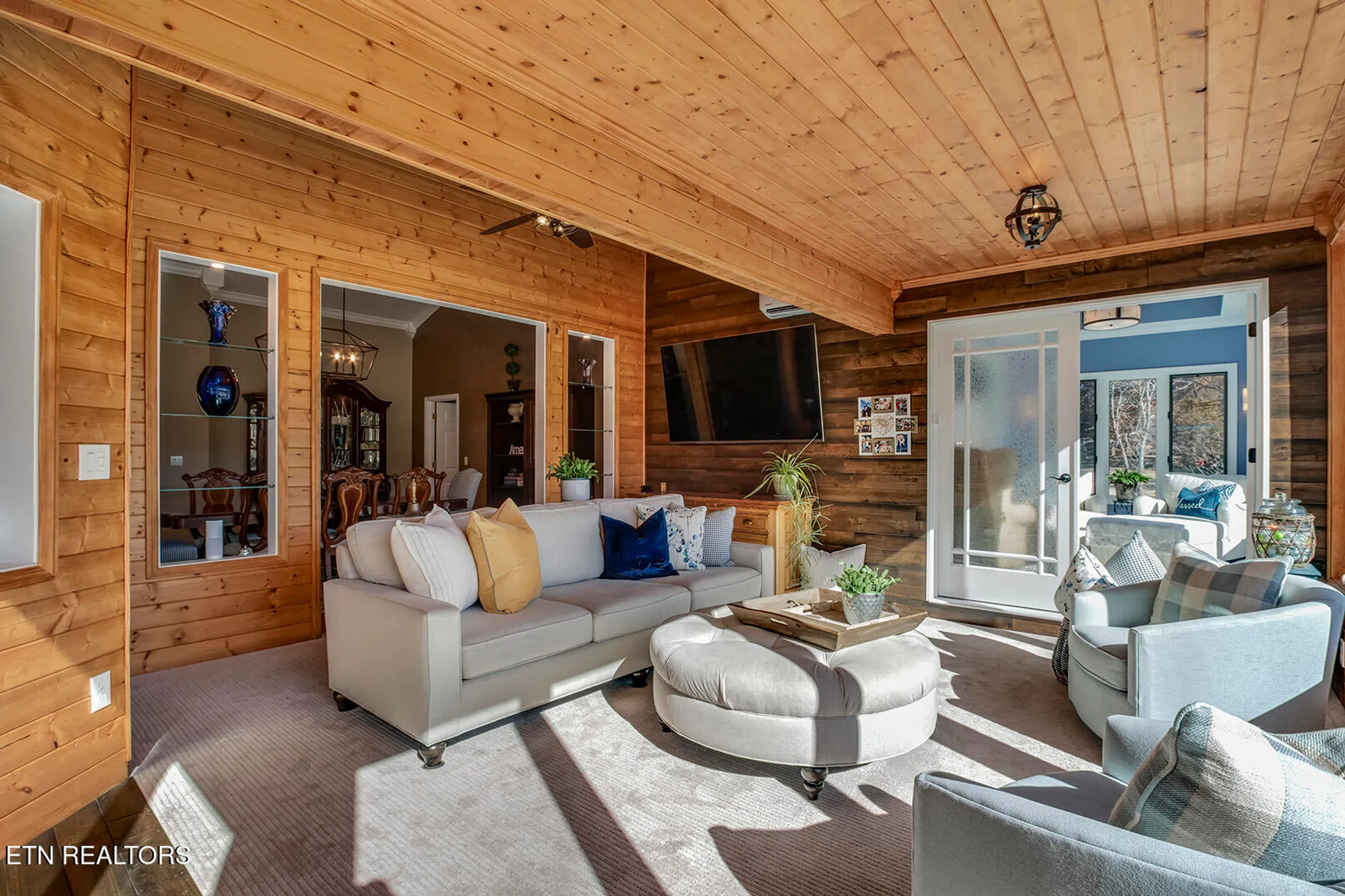 Property Slideshow image 15 of 60 | 130 daleyuhski way, Loudon, TN, 37774