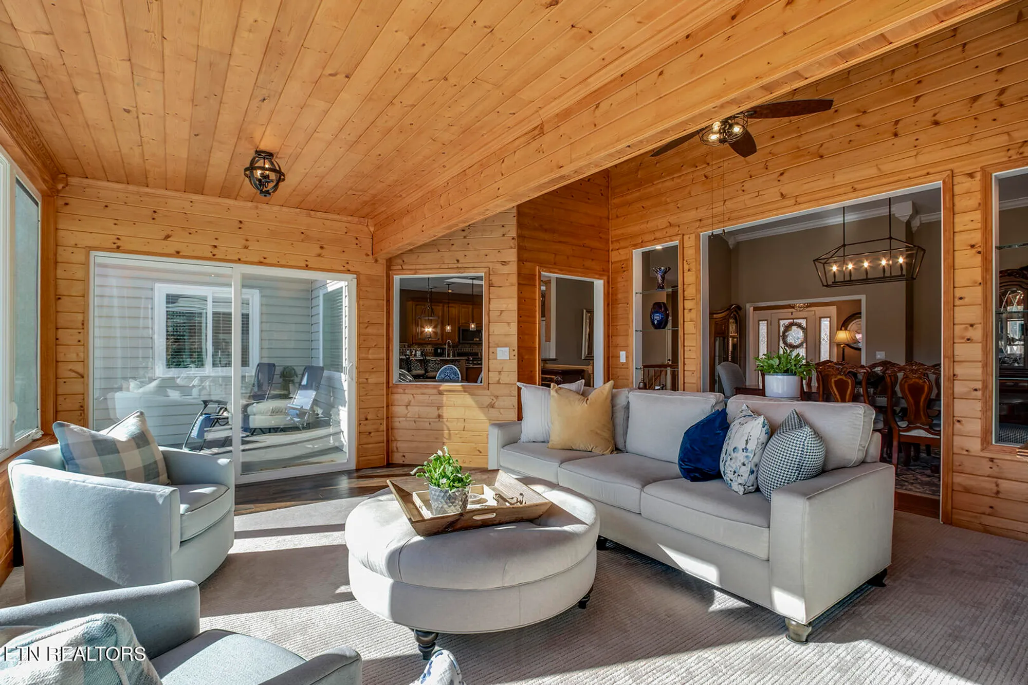 Property Slideshow image 16 of 60 | 130 daleyuhski way, Loudon, TN, 37774