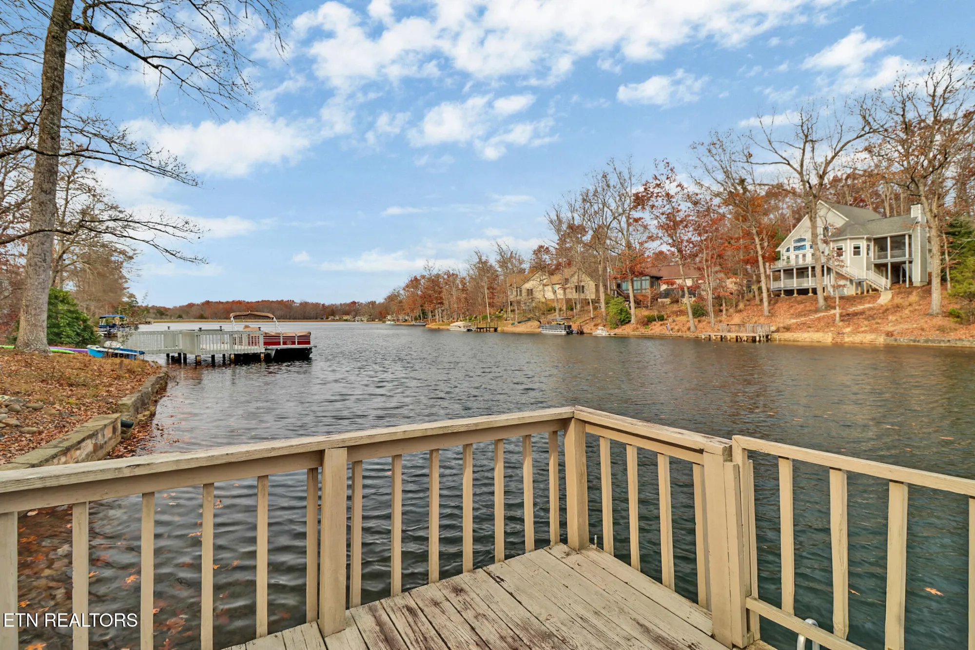 Property Slideshow image 19 of 52 | 129 shore ln, Crossville, TN, 38558