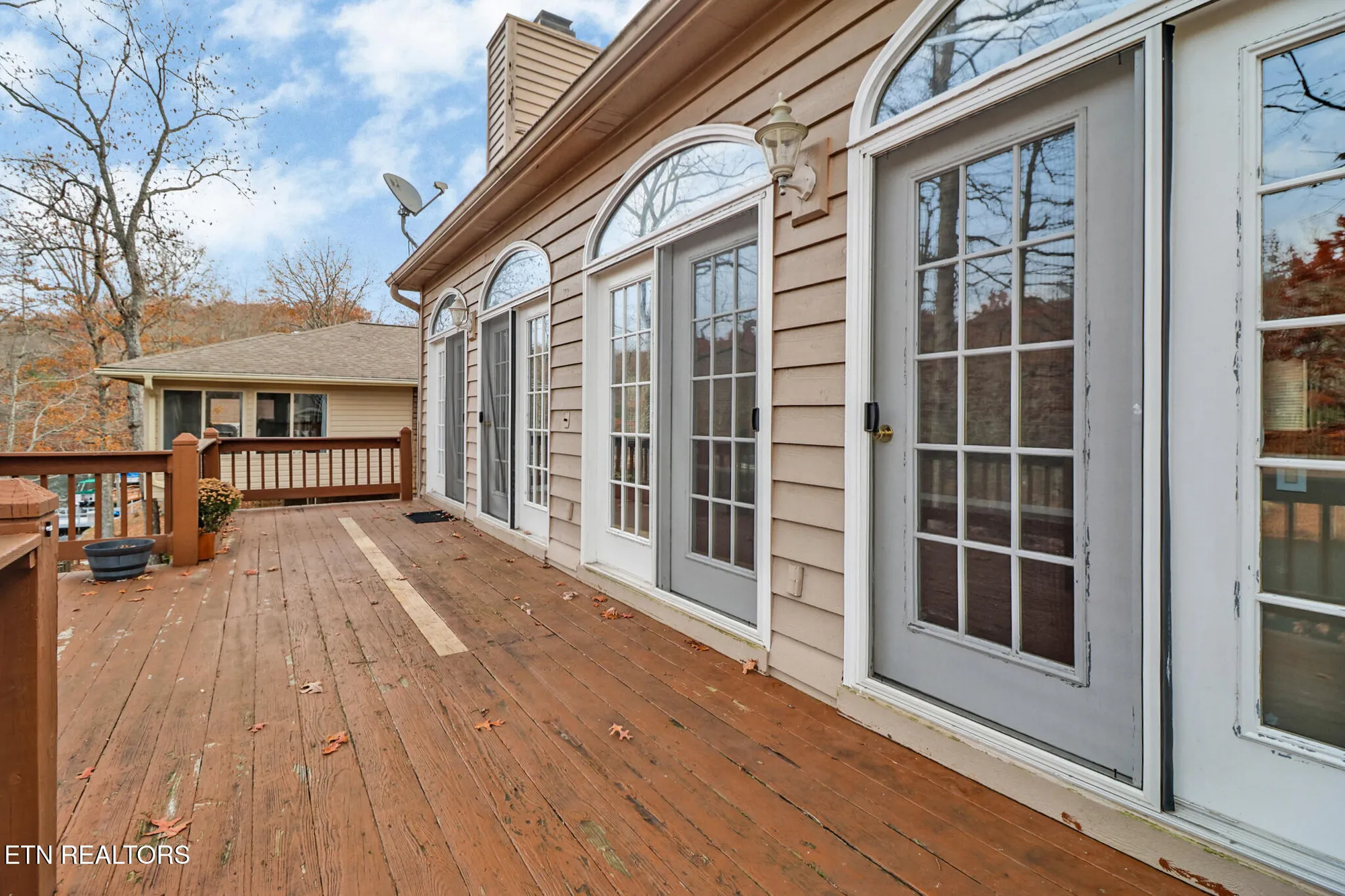 Property Slideshow image 21 of 52 | 129 shore ln, Crossville, TN, 38558