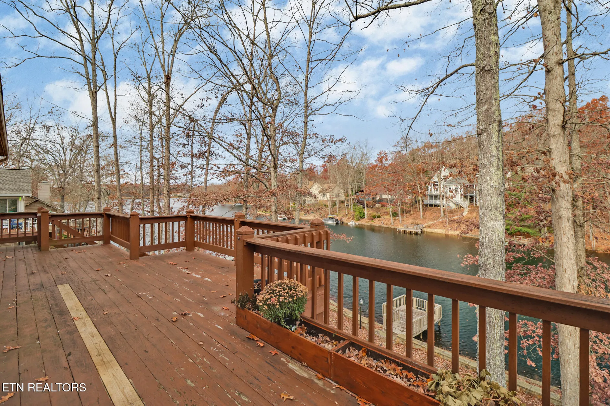 Property Slideshow image 22 of 52 | 129 shore ln, Crossville, TN, 38558