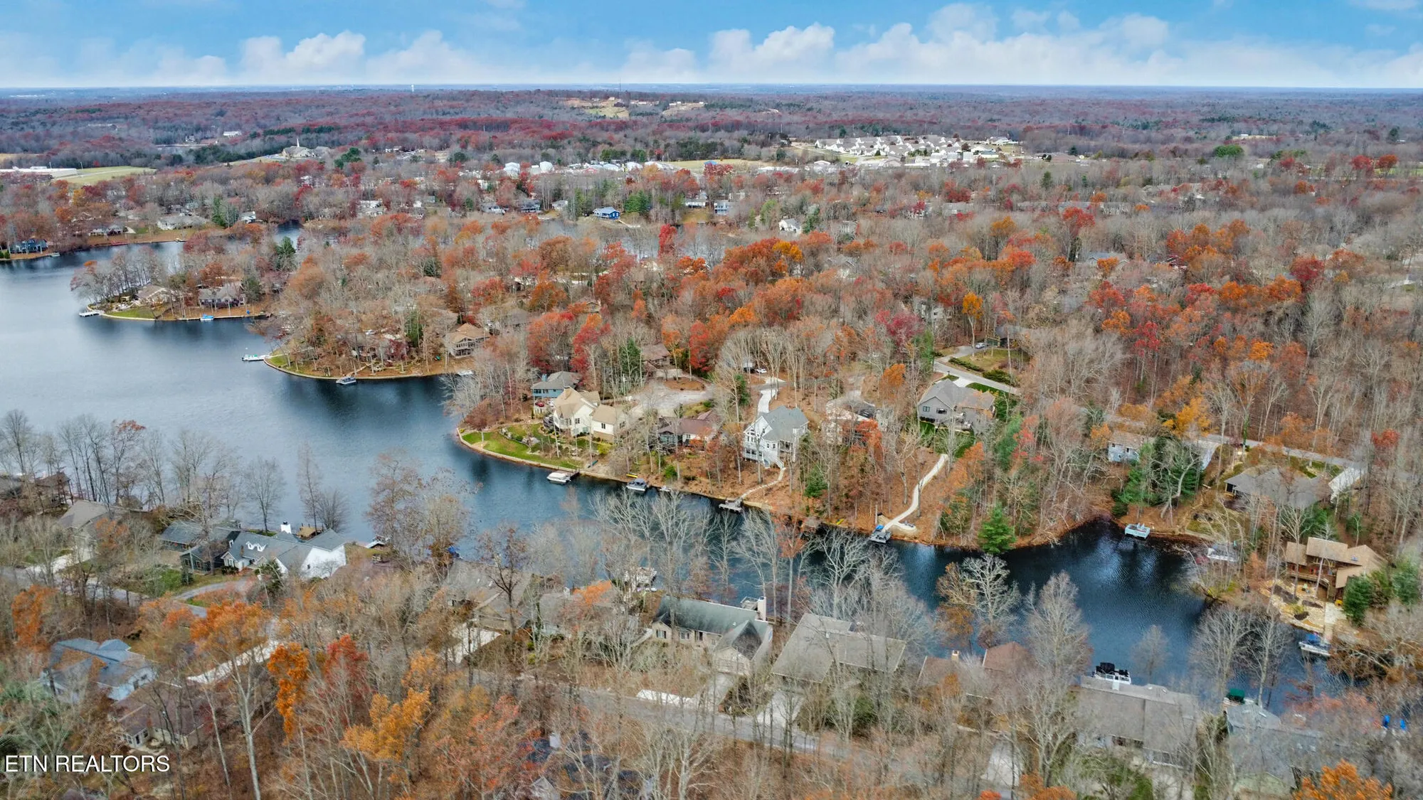 Property Slideshow image 8 of 52 | 129 shore ln, Crossville, TN, 38558