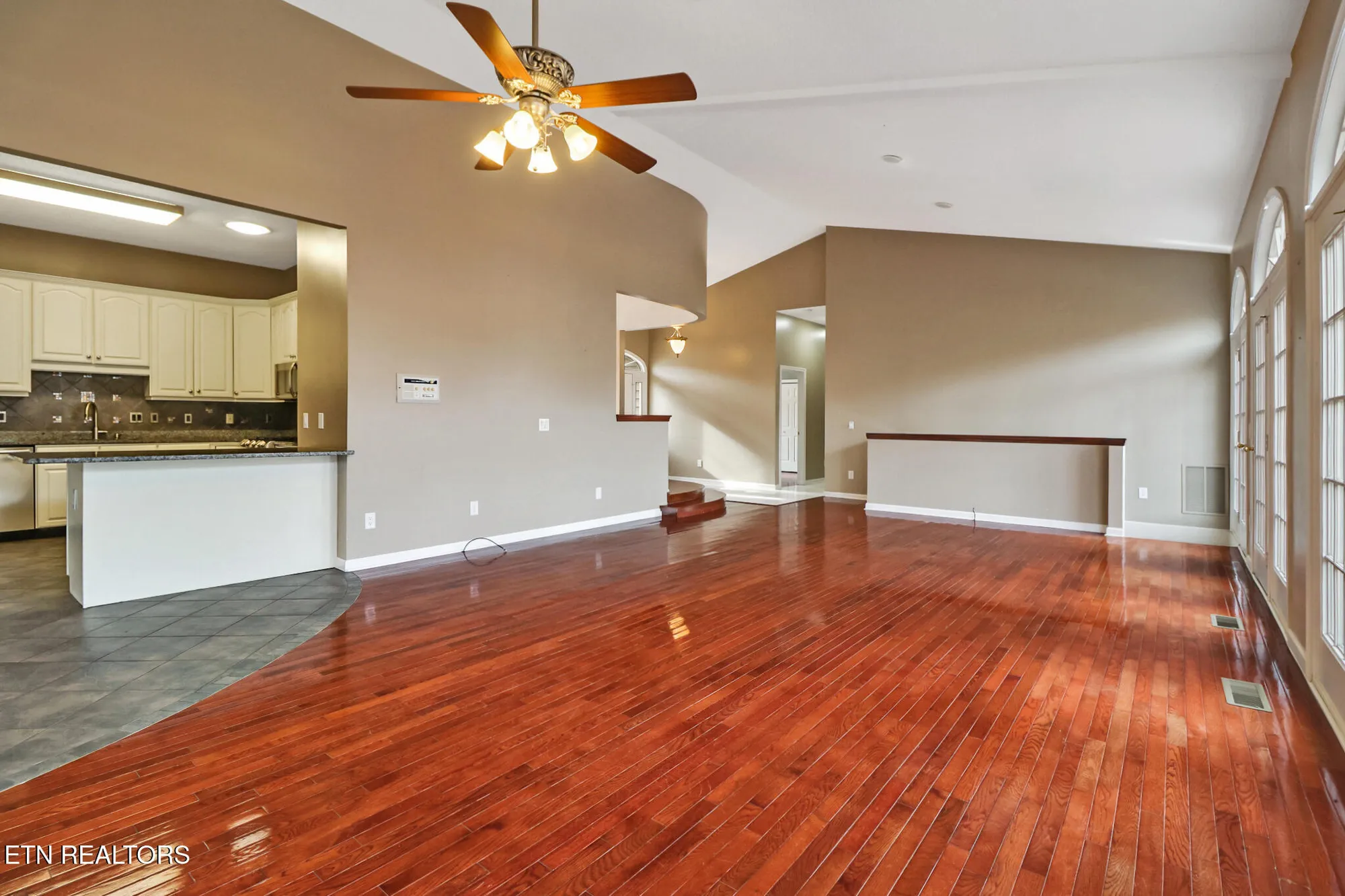 Property Slideshow image 28 of 52 | 129 shore ln, Crossville, TN, 38558