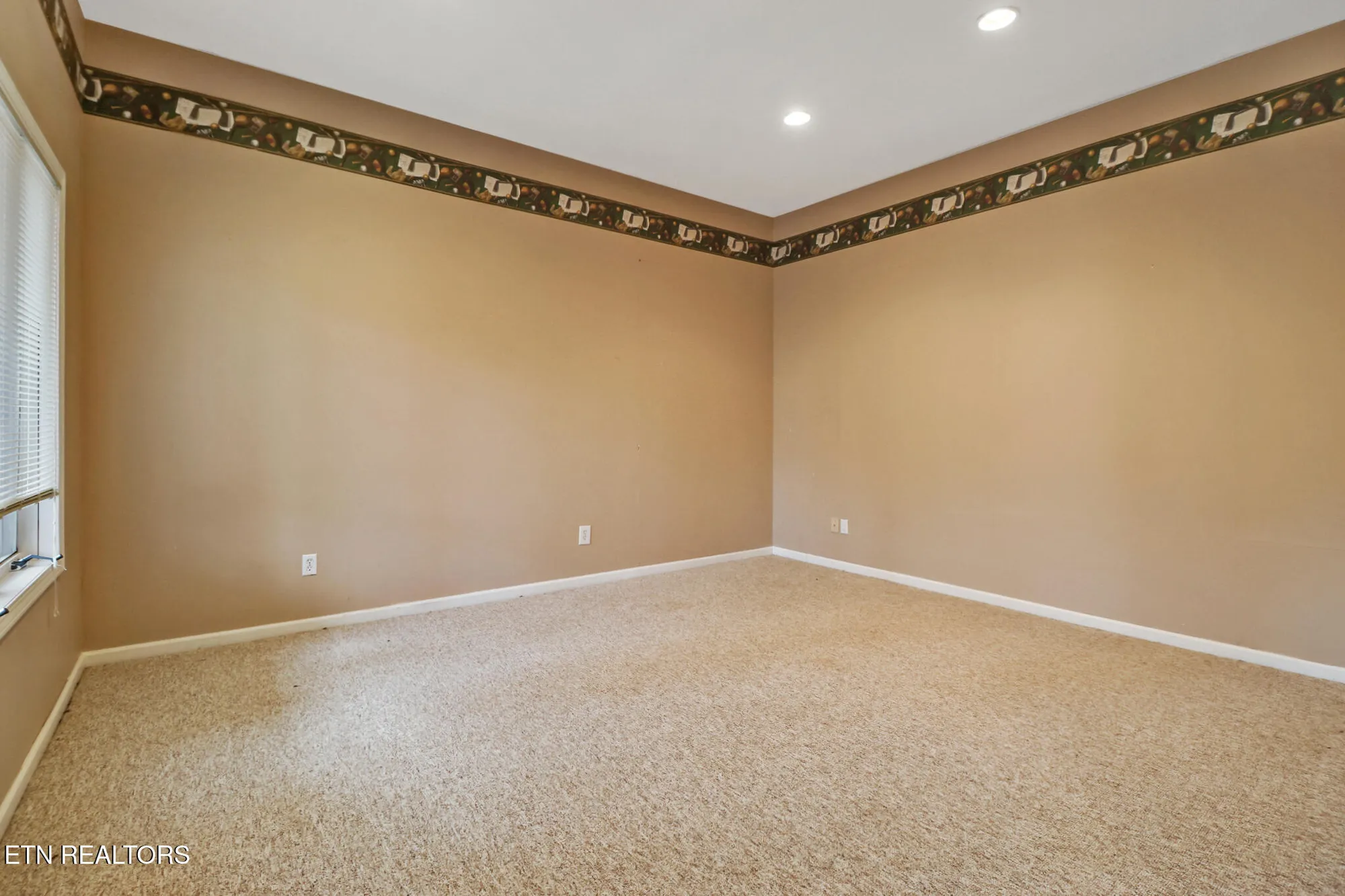 Property Slideshow image 46 of 52 | 129 shore ln, Crossville, TN, 38558