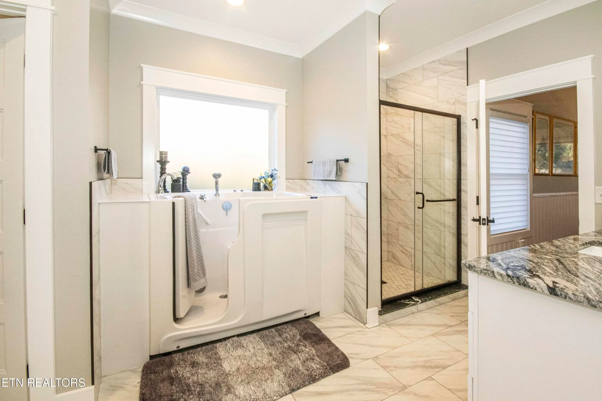 Property Slideshow image 34 of 54 | 511 igoti ln, Loudon, TN, 37774