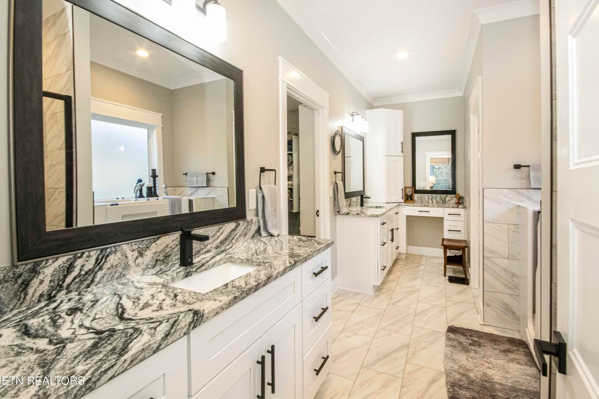 Property Slideshow image 31 of 54 | 511 igoti ln, Loudon, TN, 37774