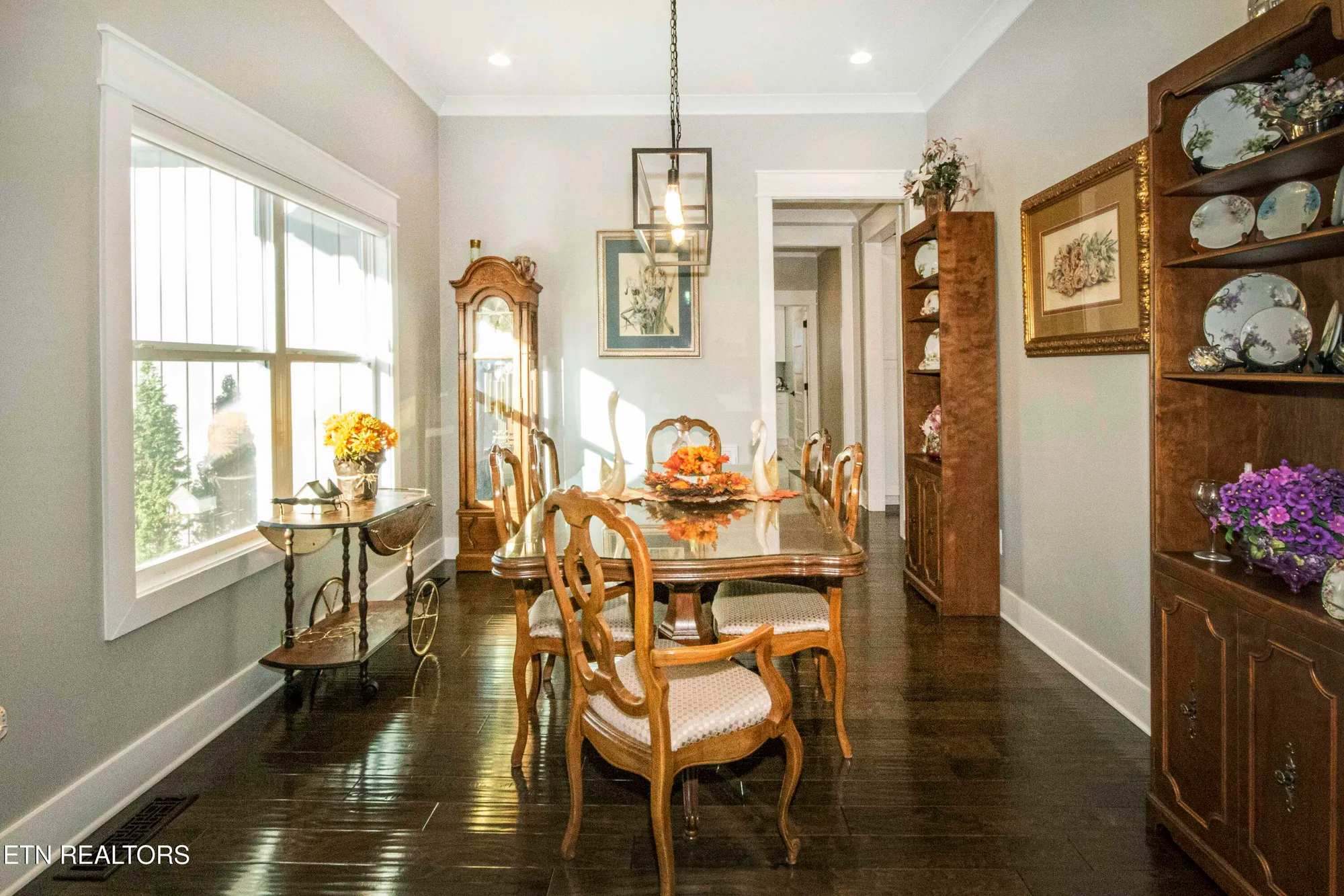 Property Slideshow image 13 of 54 | 511 igoti ln, Loudon, TN, 37774