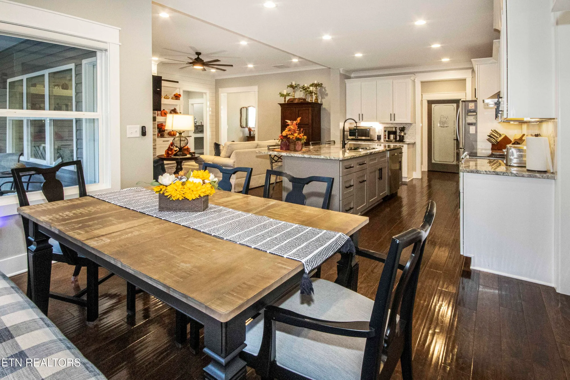 Property Slideshow image 23 of 54 | 511 igoti ln, Loudon, TN, 37774