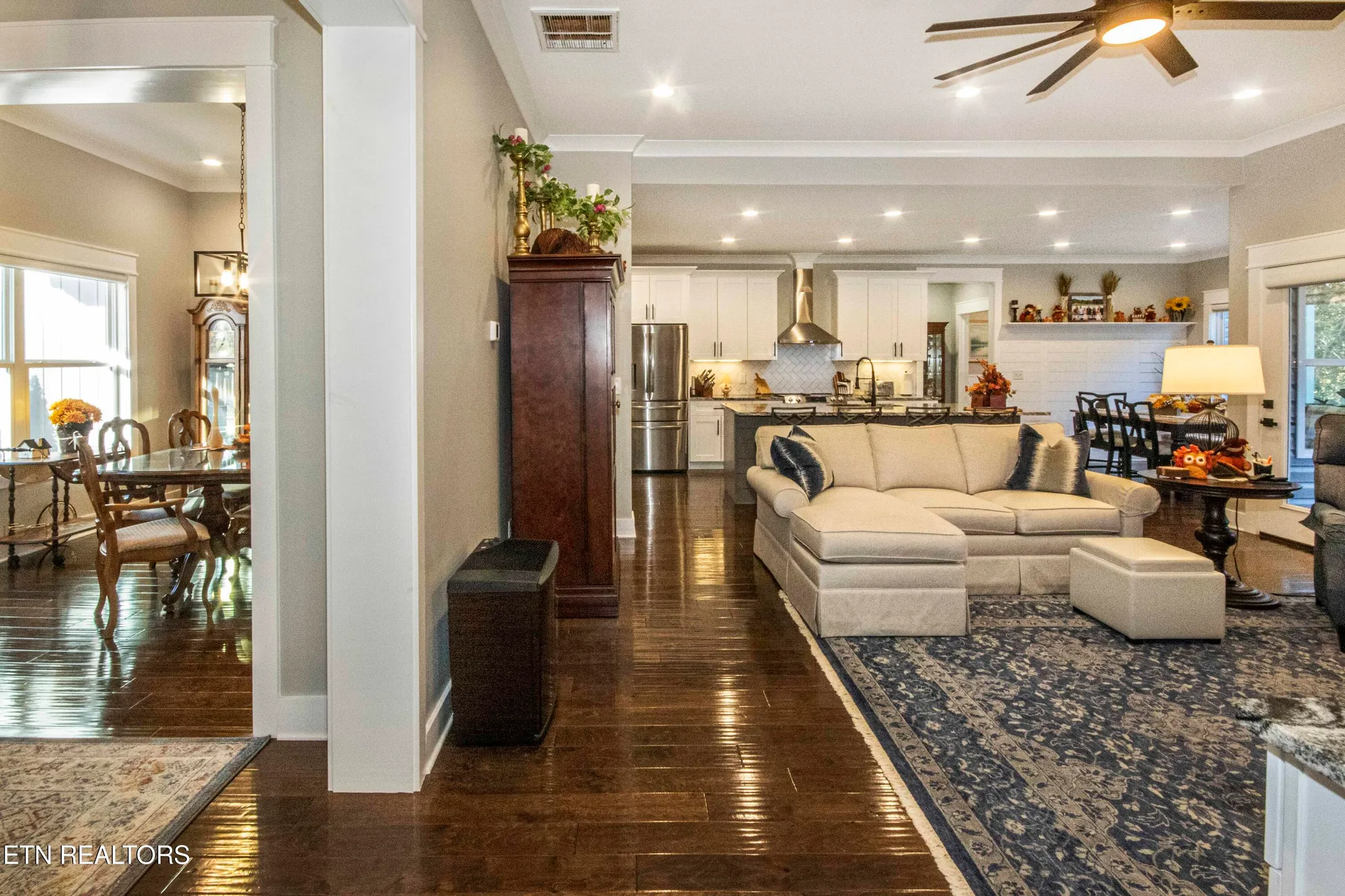 Property Slideshow image 7 of 54 | 511 igoti ln, Loudon, TN, 37774