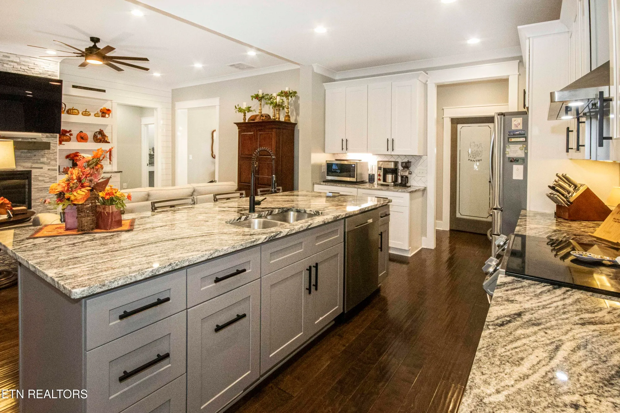 Property Slideshow image 17 of 54 | 511 igoti ln, Loudon, TN, 37774