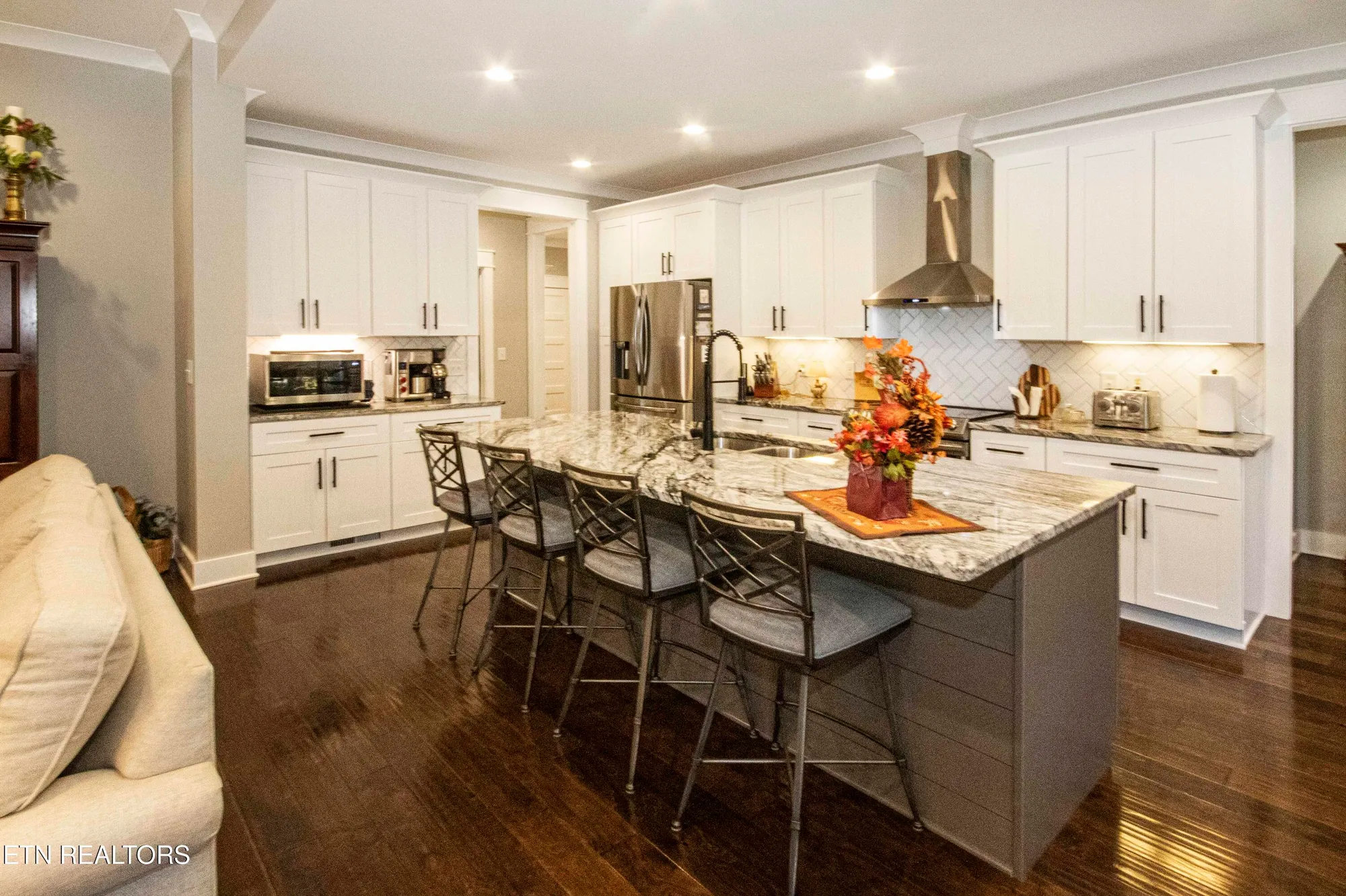 Property Slideshow image 14 of 54 | 511 igoti ln, Loudon, TN, 37774