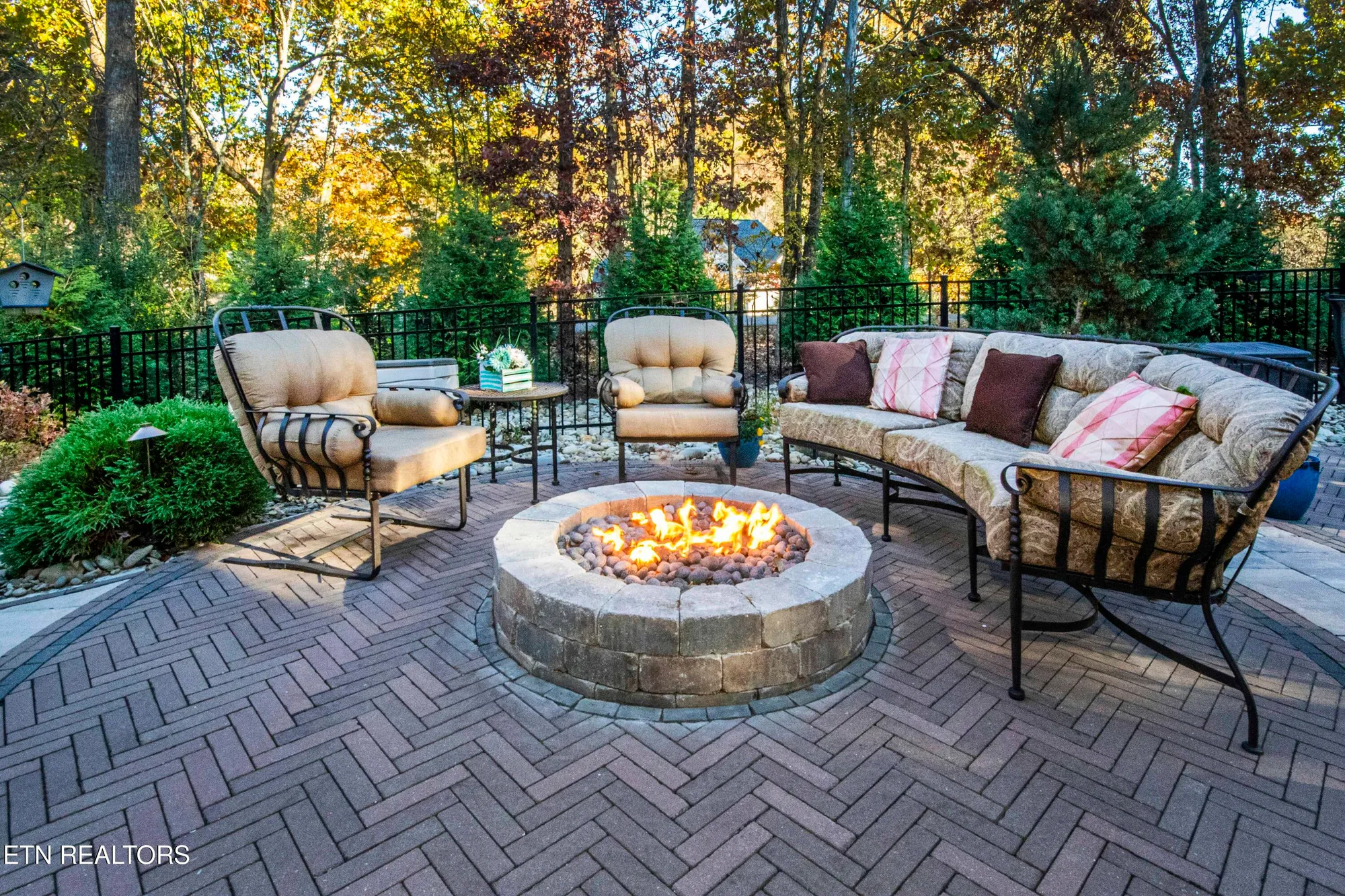 Property Slideshow image 40 of 54 | 511 igoti ln, Loudon, TN, 37774